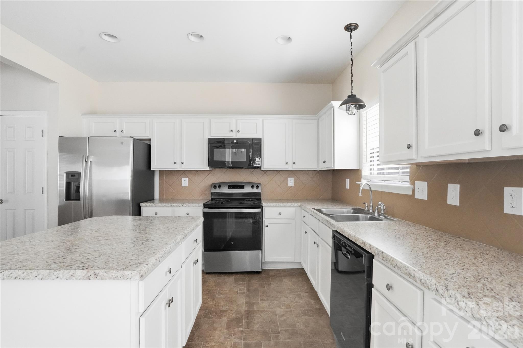 720 Yvonne Drive SW — Concord