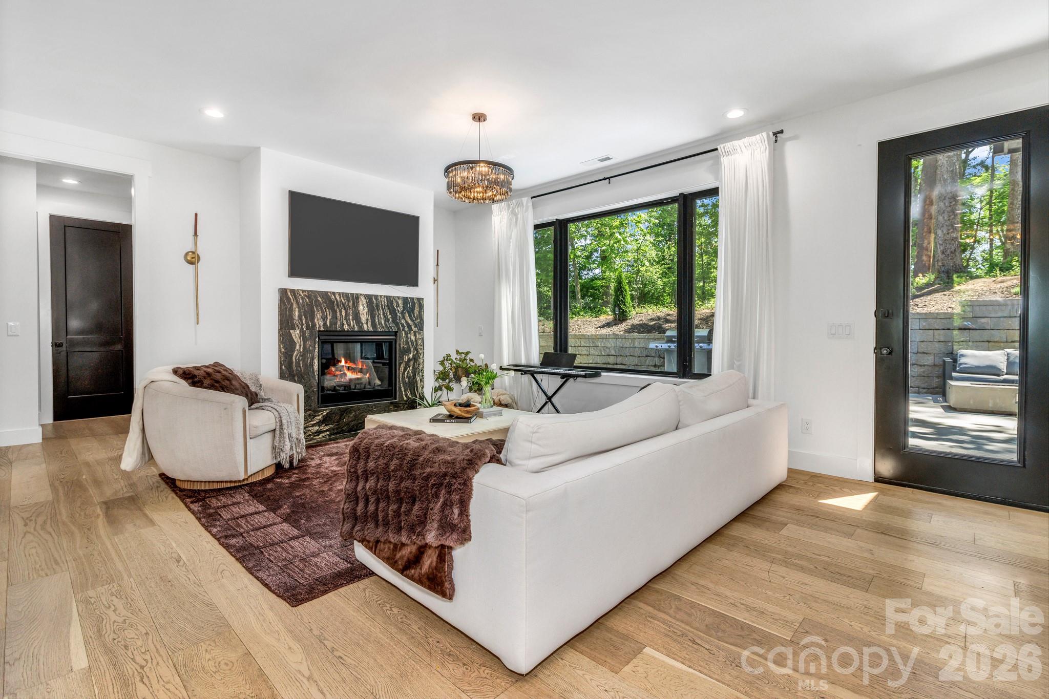 108 Poplar Green Way — Asheville
