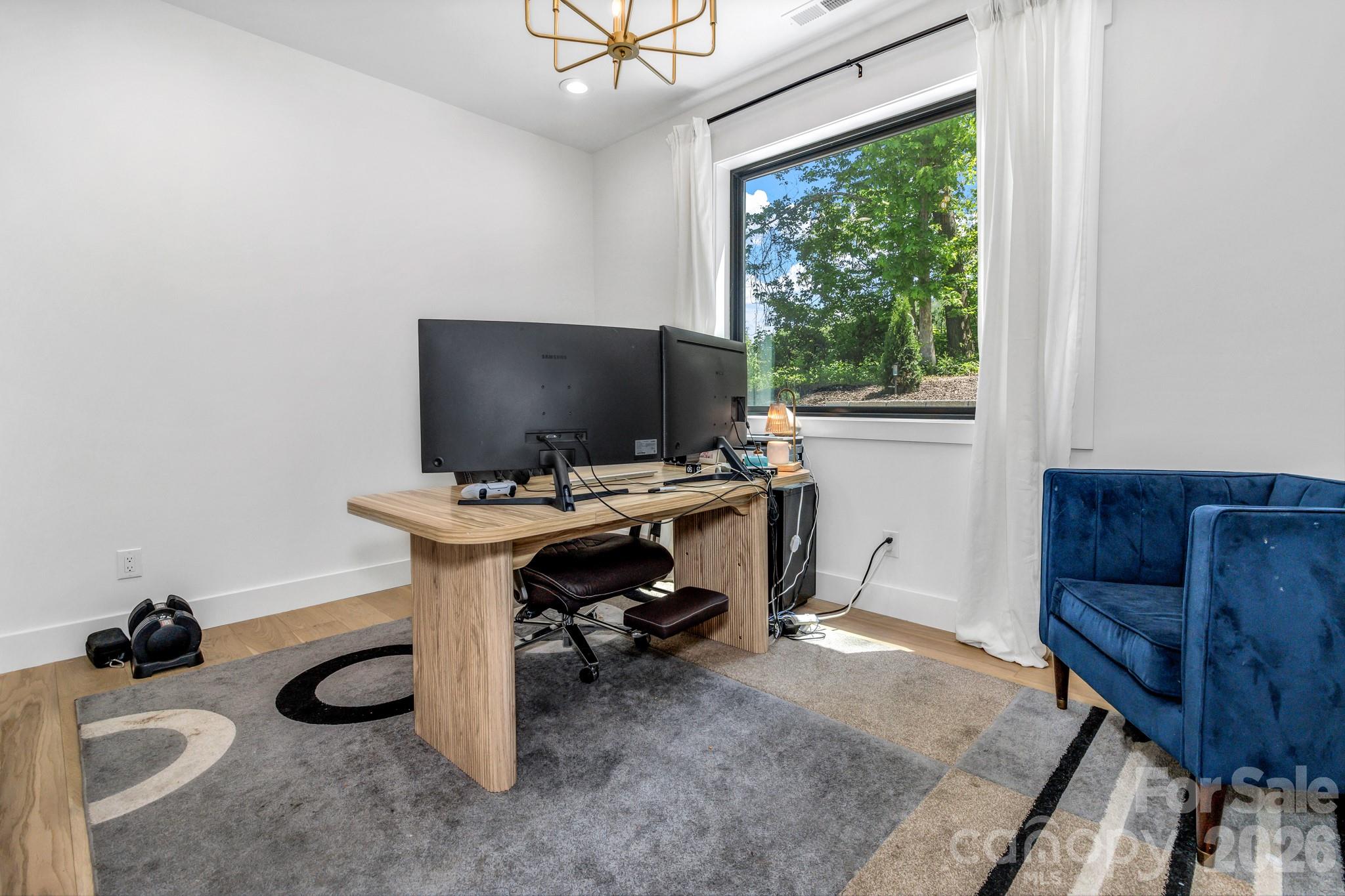 108 Poplar Green Way — Asheville