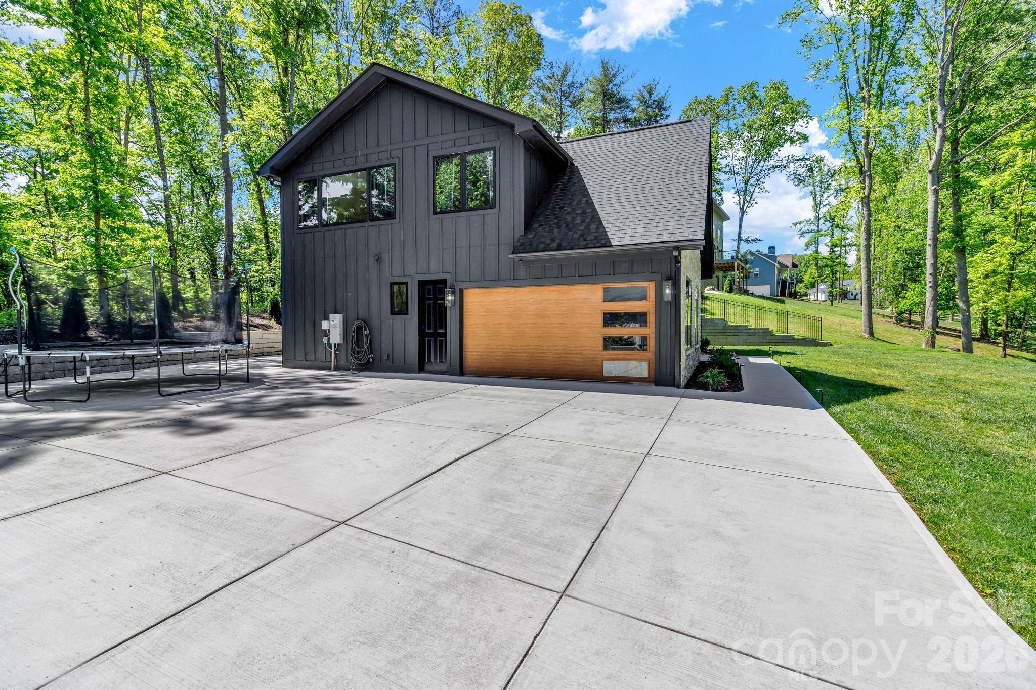 108 Poplar Green Way — Asheville