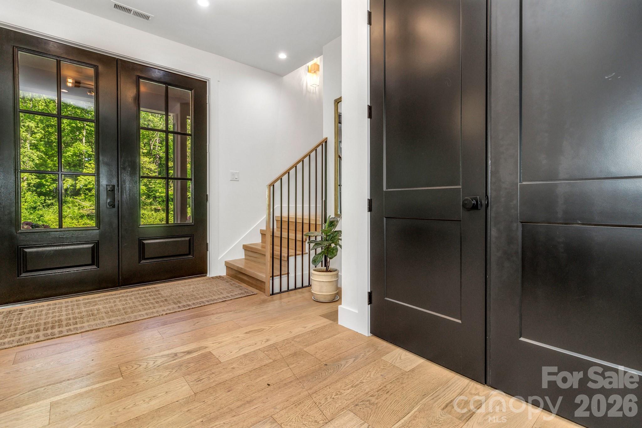 108 Poplar Green Way — Asheville