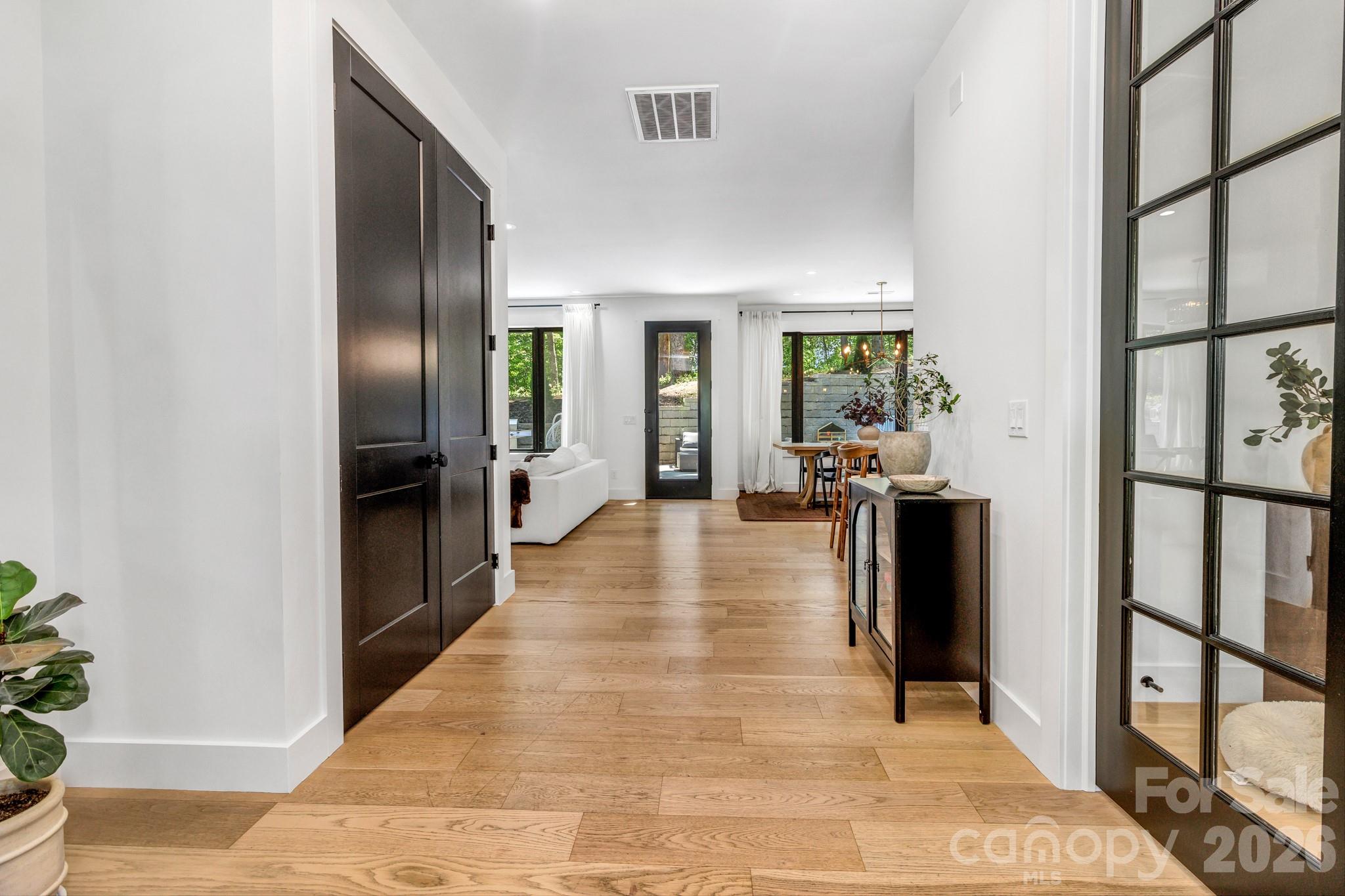108 Poplar Green Way — Asheville