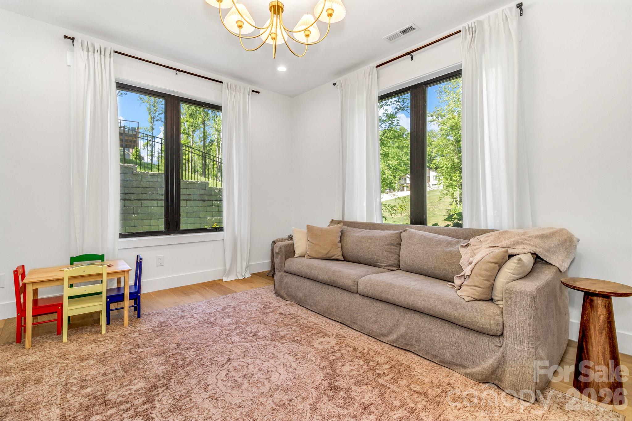 108 Poplar Green Way — Asheville