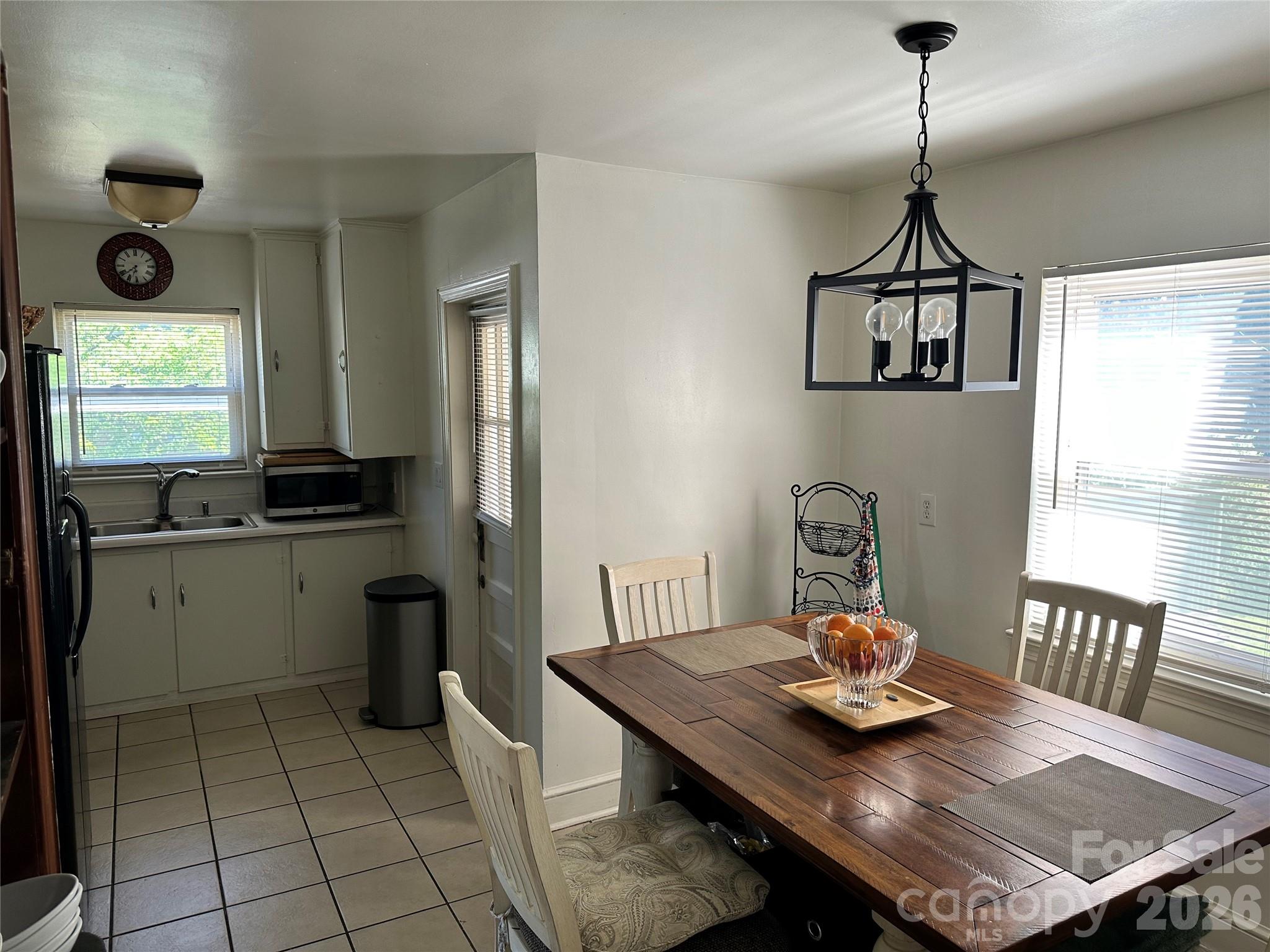 600 W Cama Street #8 — Charlotte