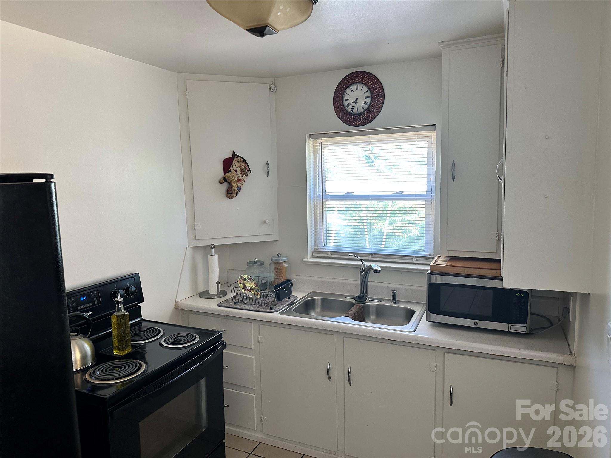 600 W Cama Street #8 — Charlotte