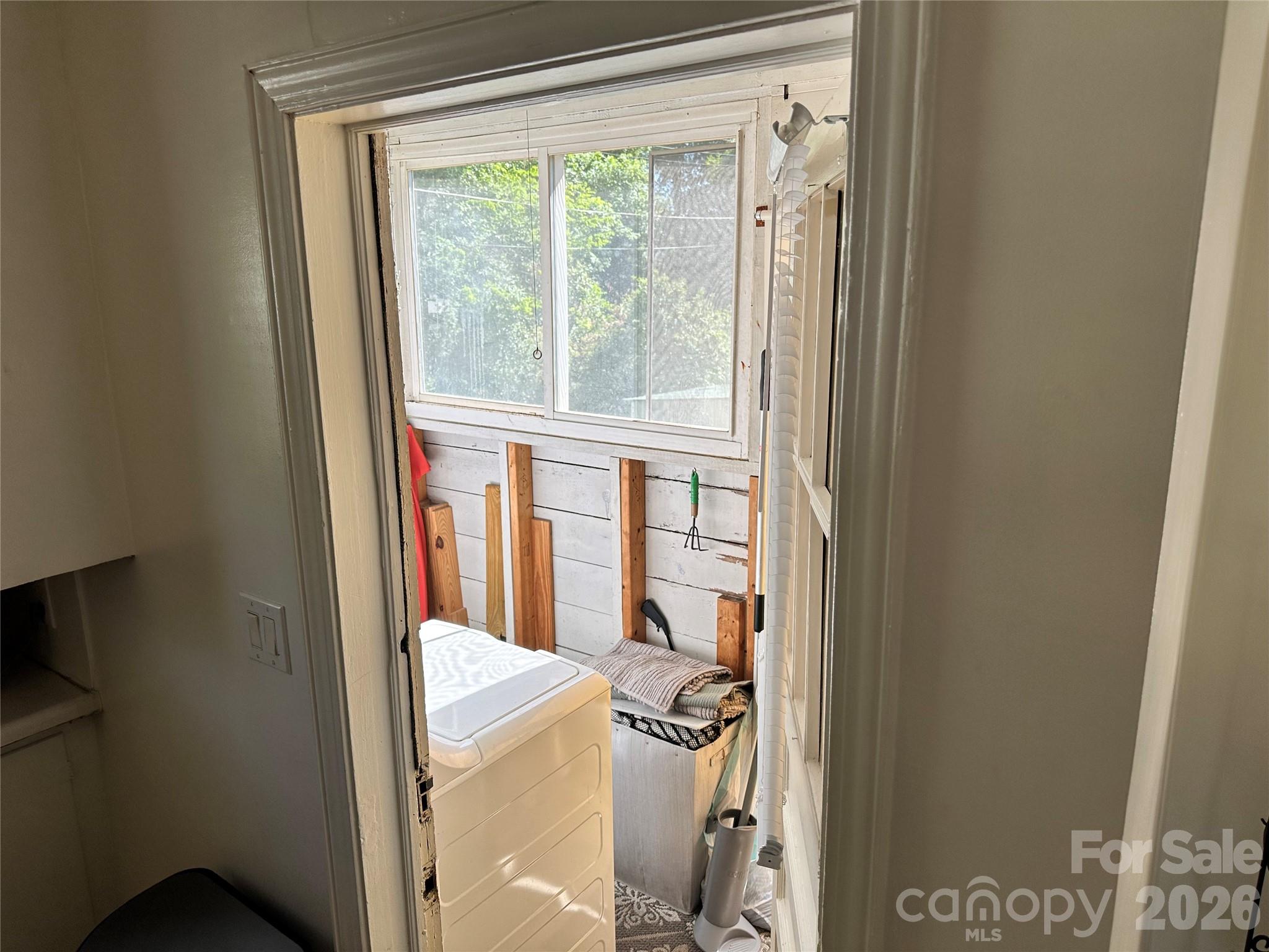 600 W Cama Street #8 — Charlotte