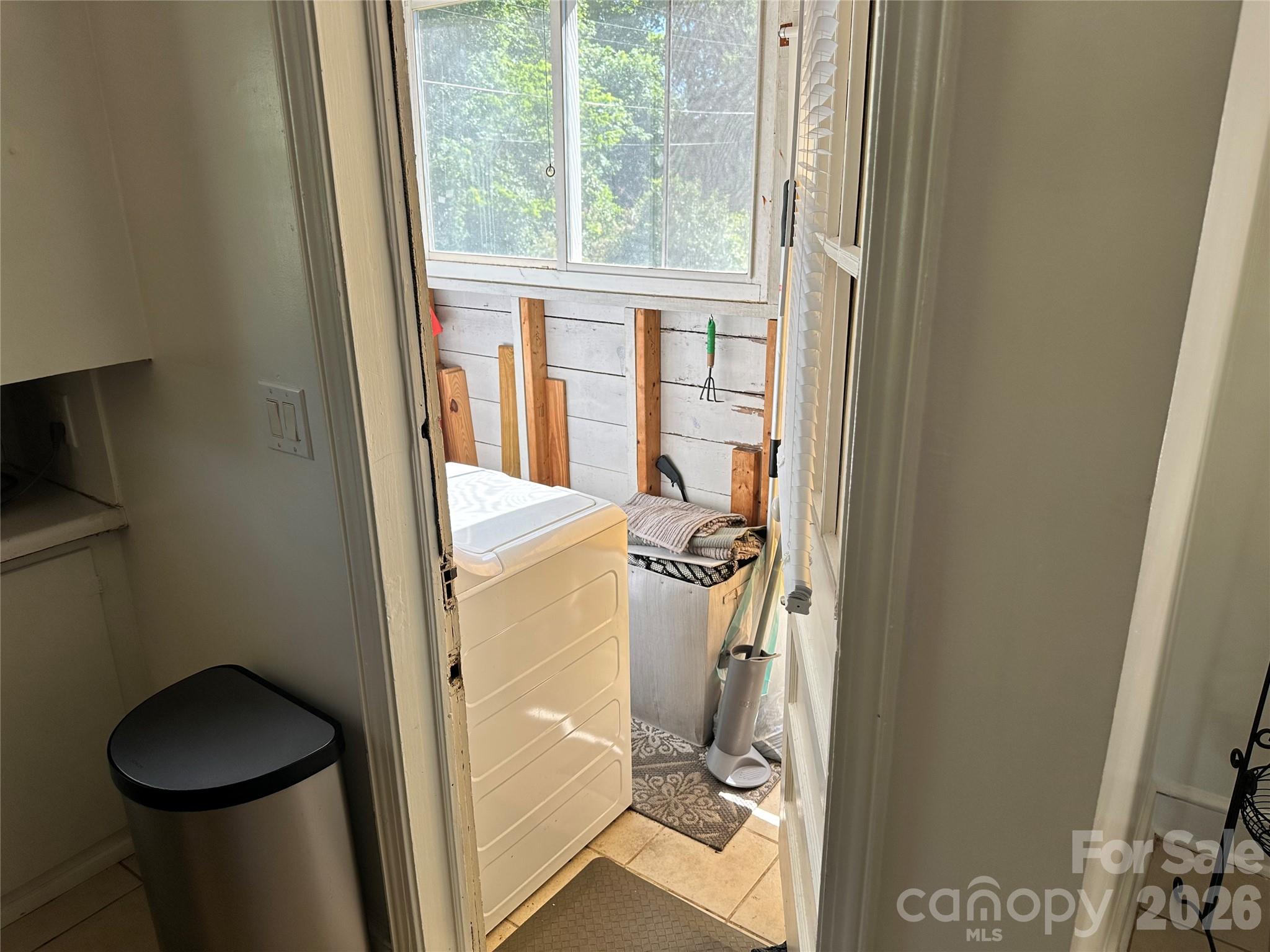 600 W Cama Street #8 — Charlotte