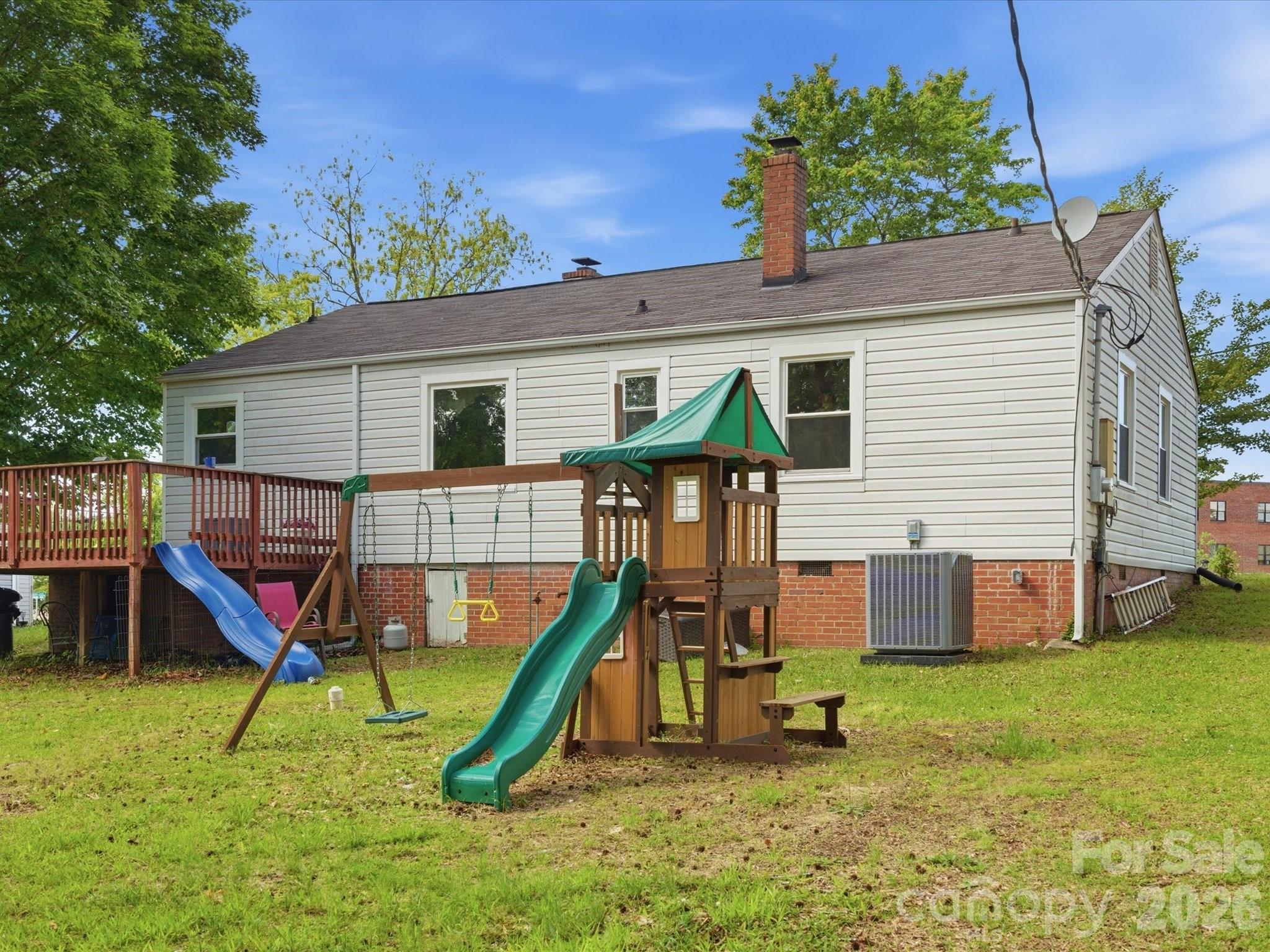 620 Normandy Road — Lancaster