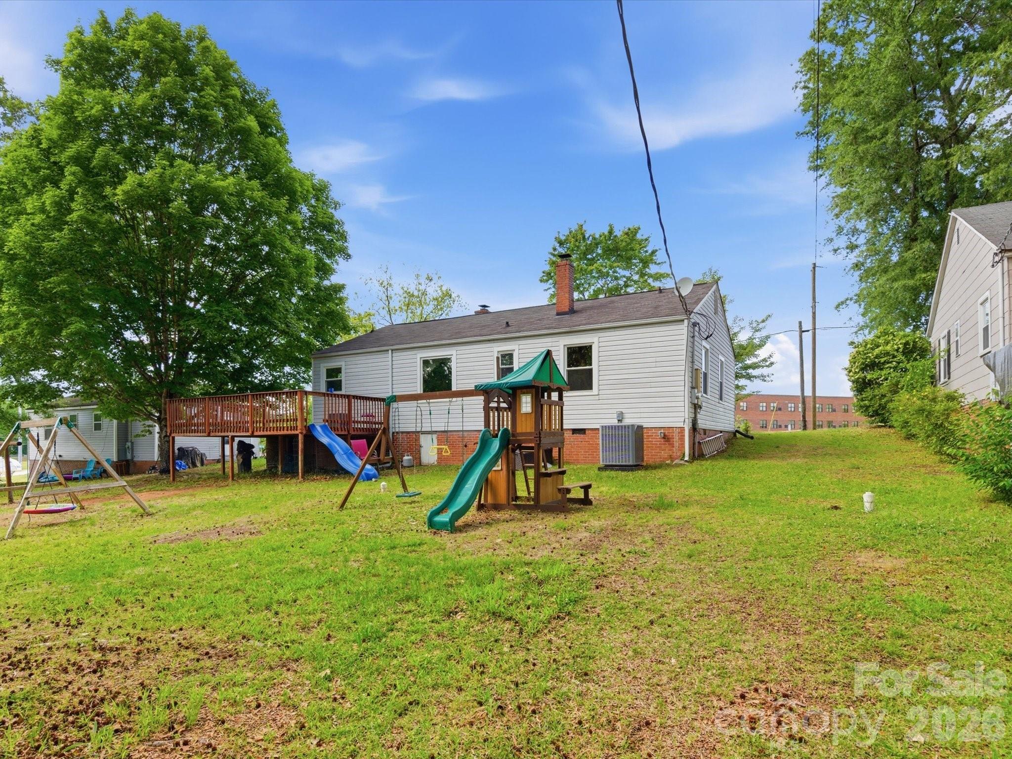620 Normandy Road — Lancaster