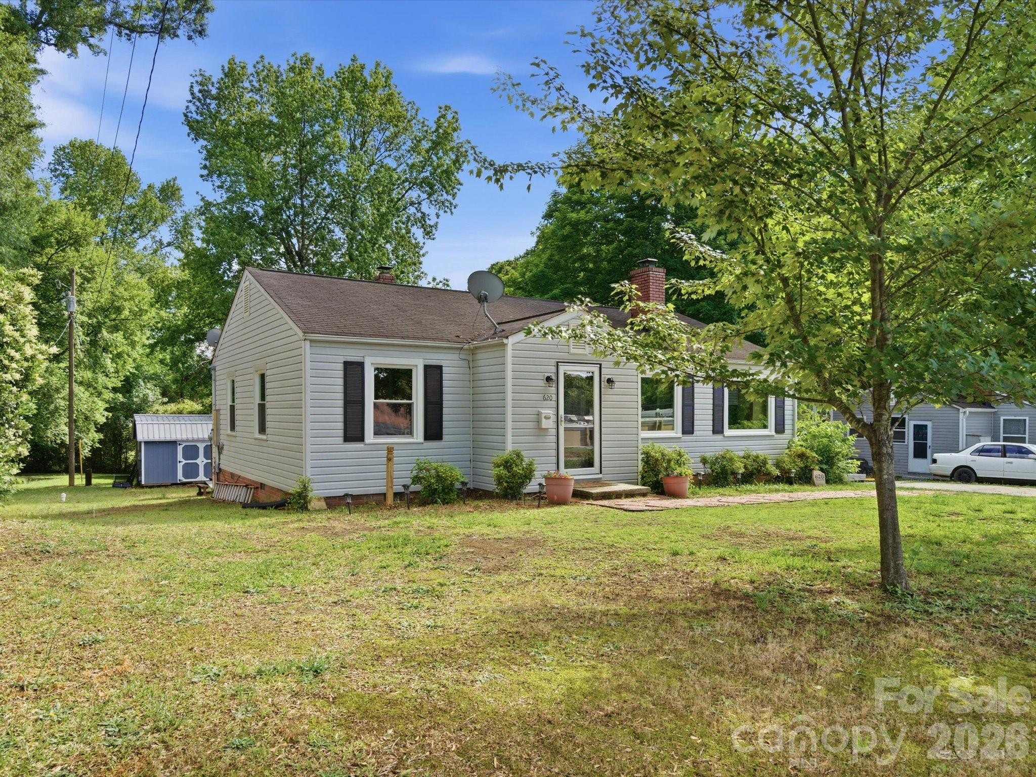 620 Normandy Road — Lancaster