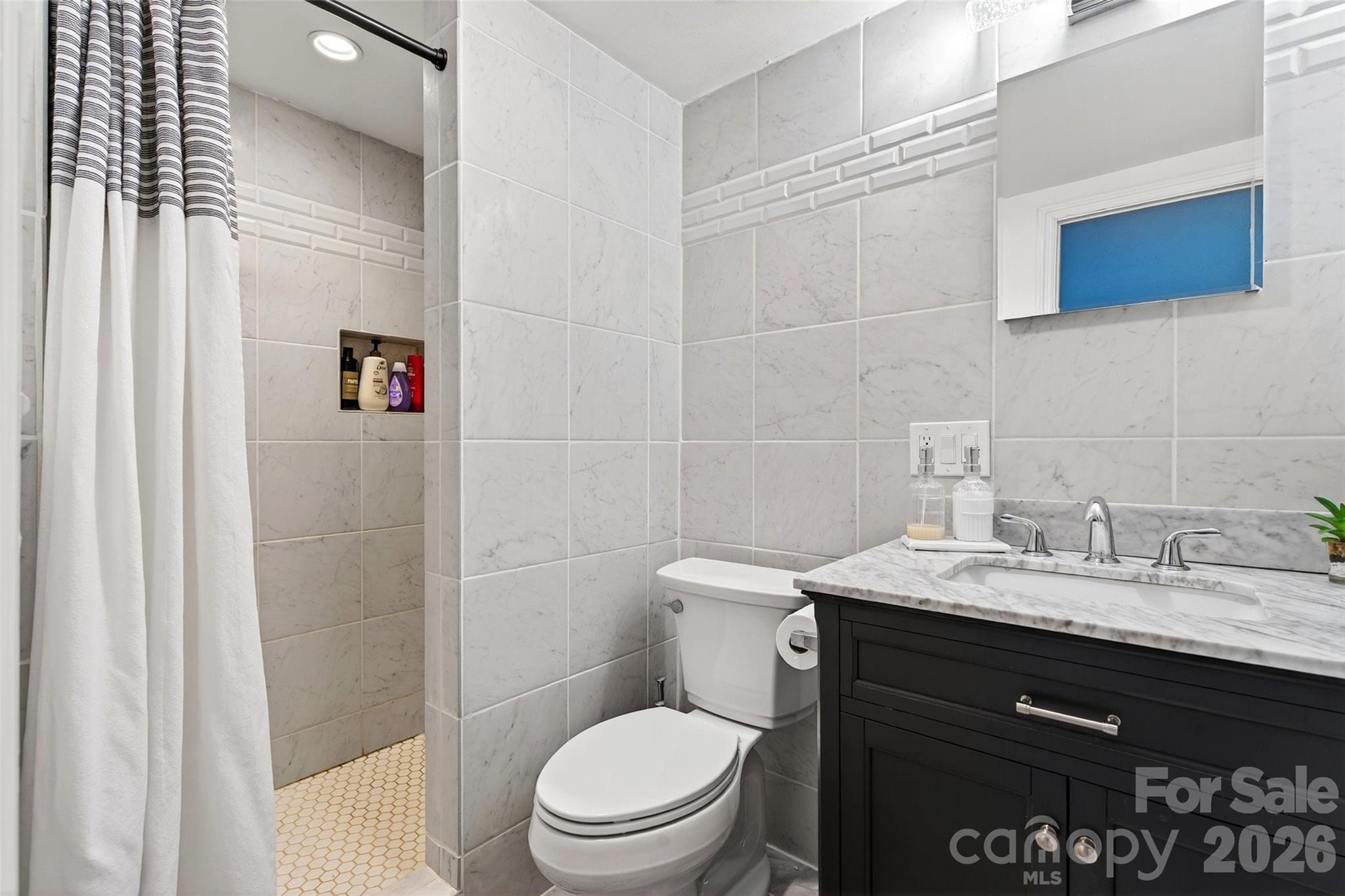 3068 S 226 Highway — Bakersville