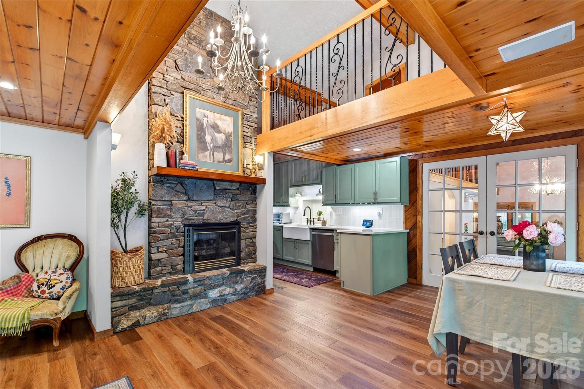 3068 S 226 Highway — Bakersville