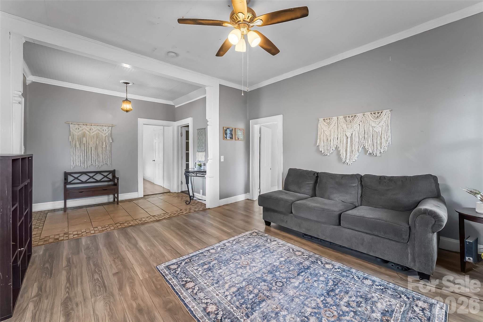 137 12th Street NW — Hickory