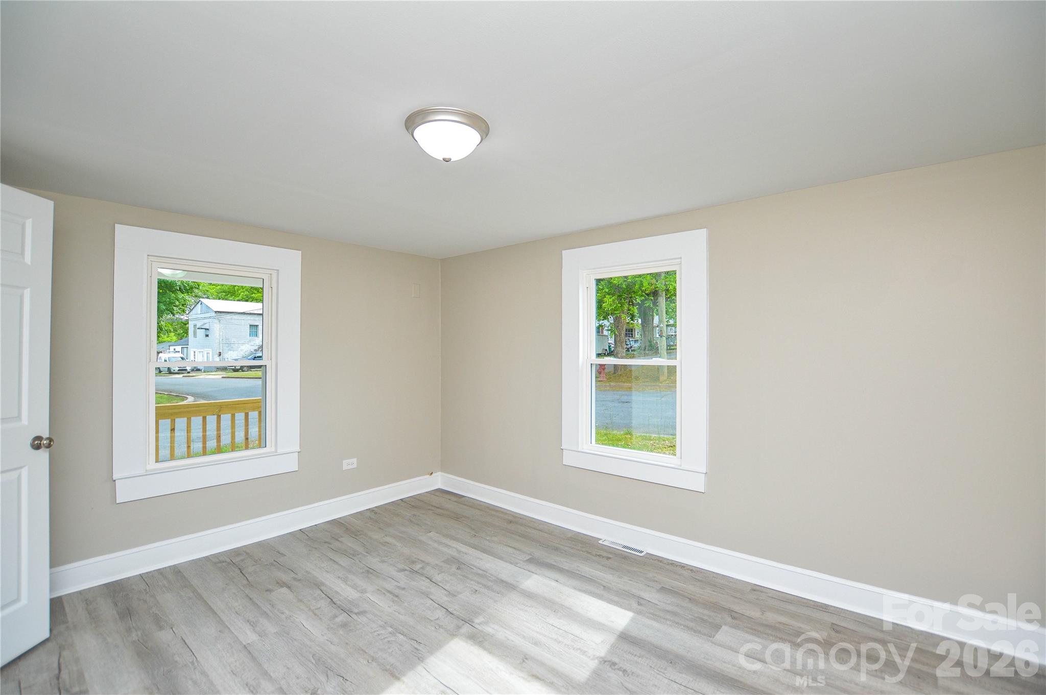 730 W Oakwood Avenue — Albemarle