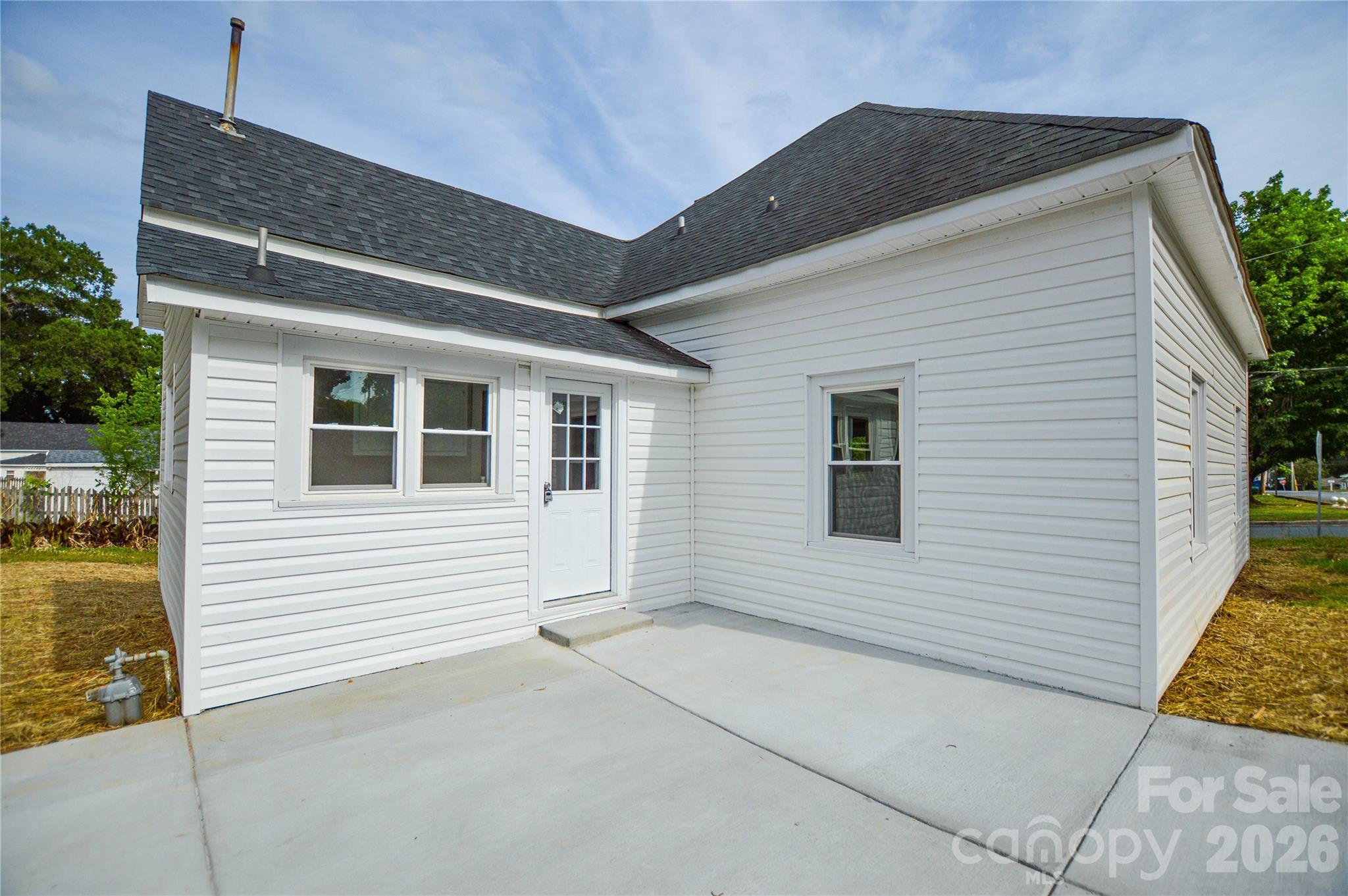 730 W Oakwood Avenue — Albemarle