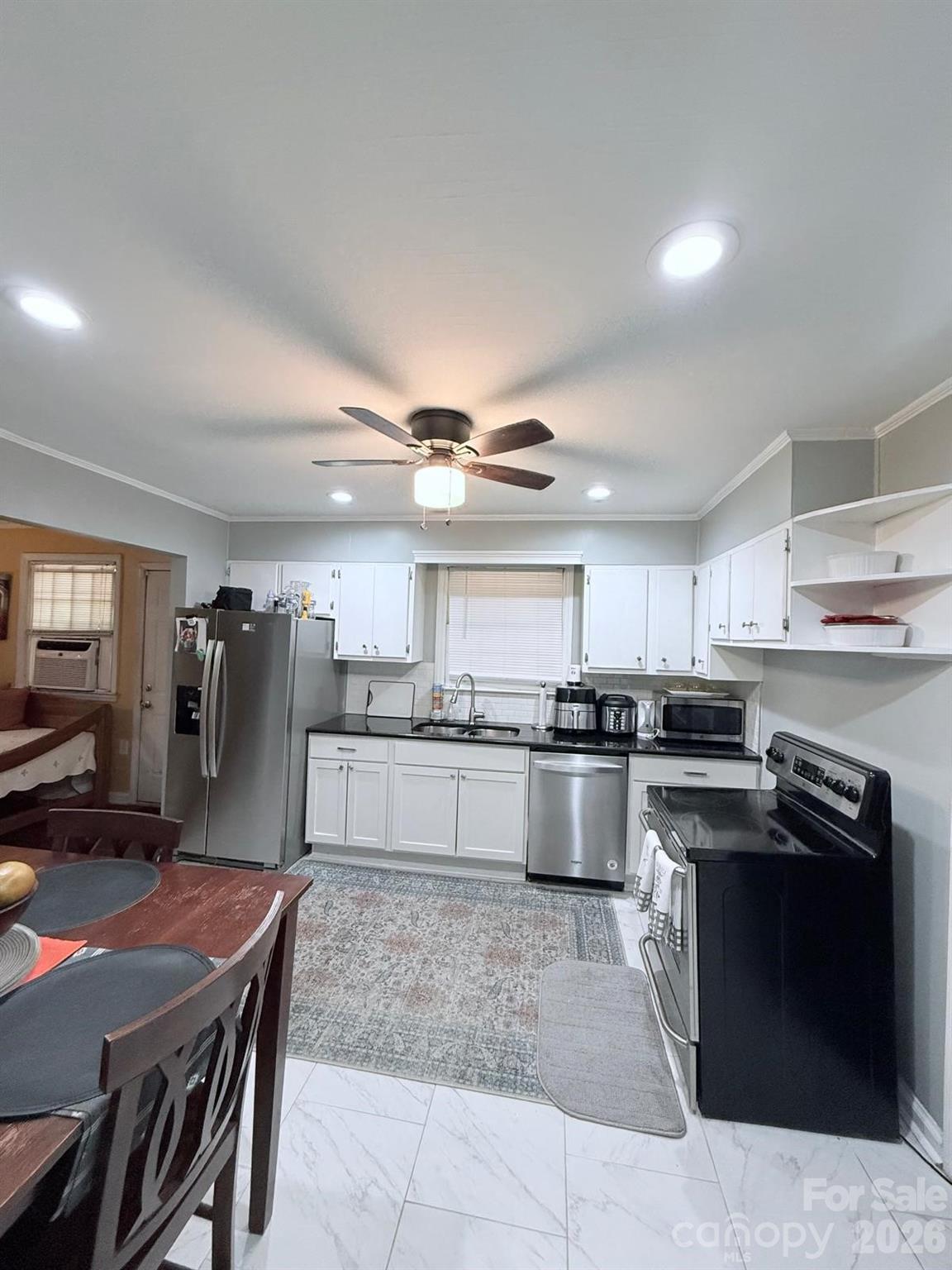 4937 S Tryon Street — Charlotte