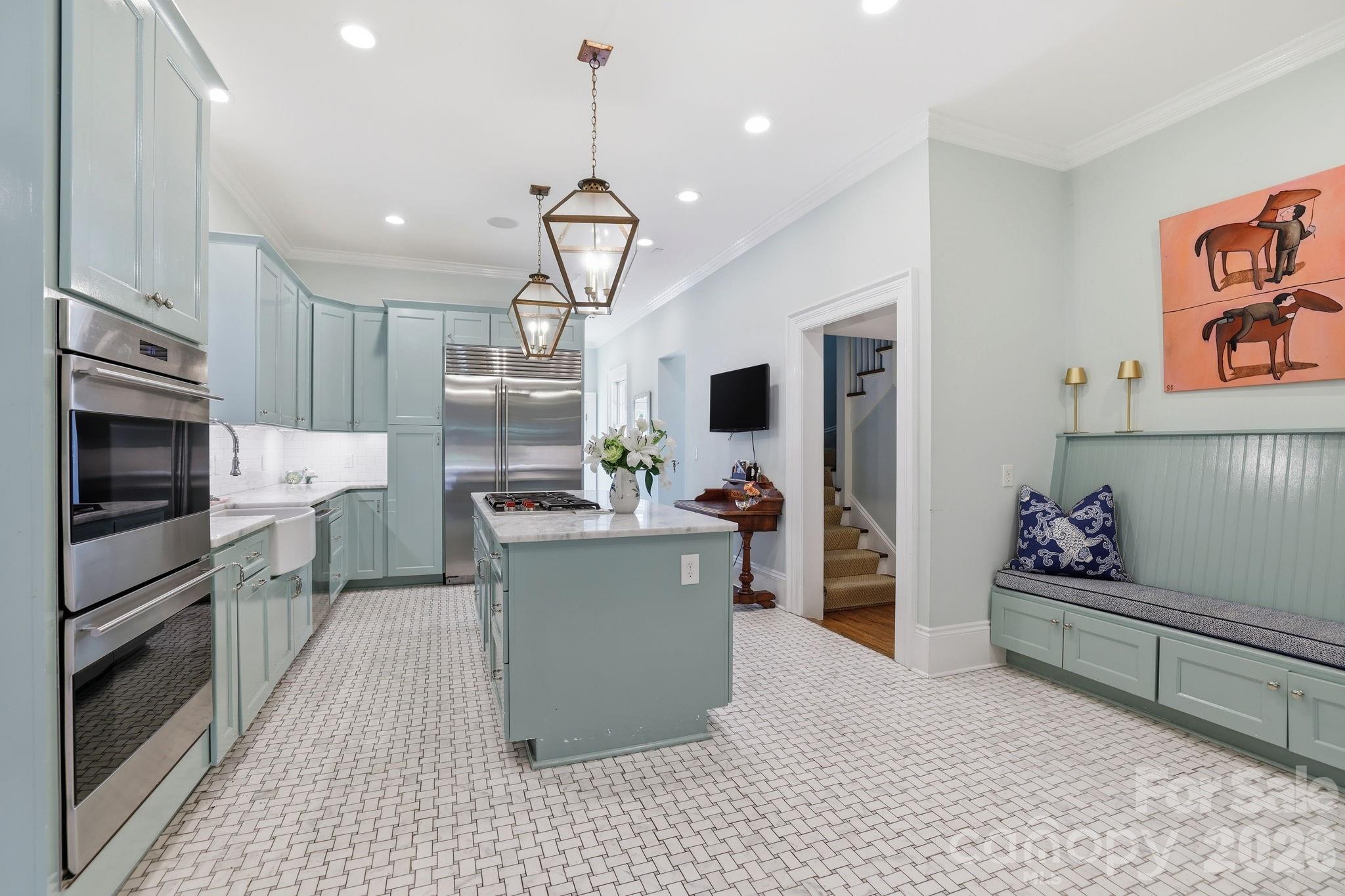 937 Granville Road — Charlotte