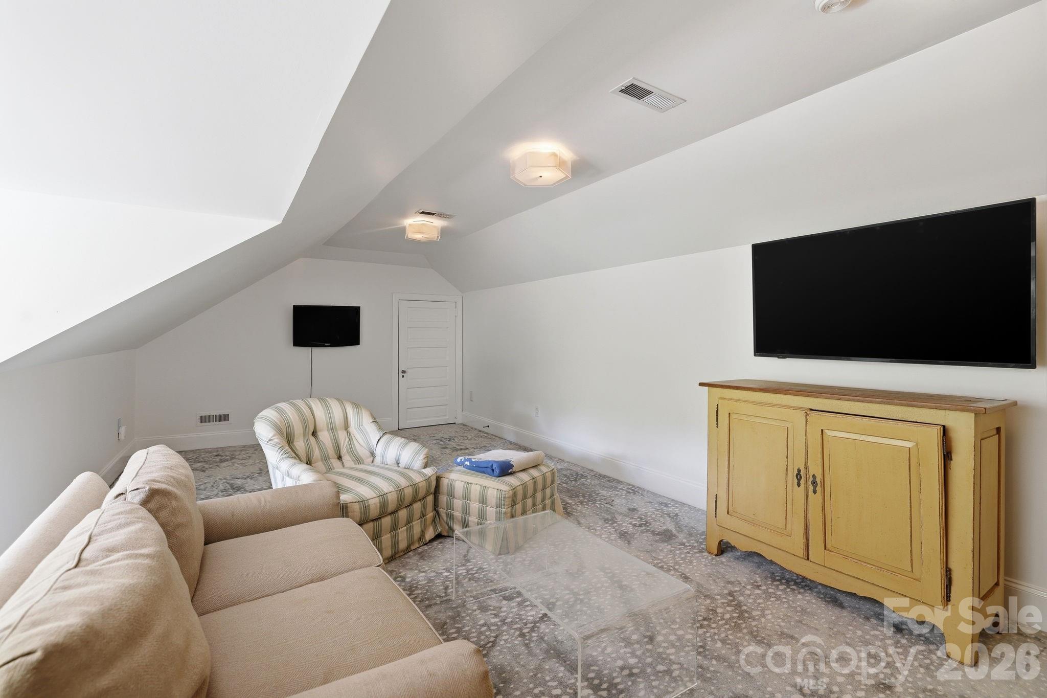 937 Granville Road — Charlotte