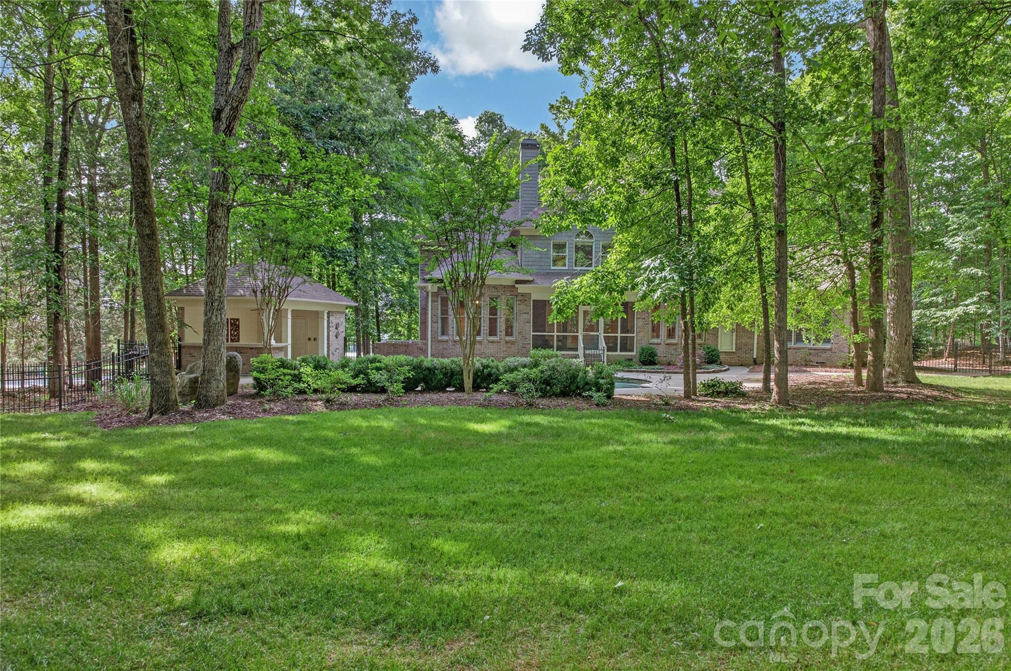 118 Stonehurst Lane — Waxhaw