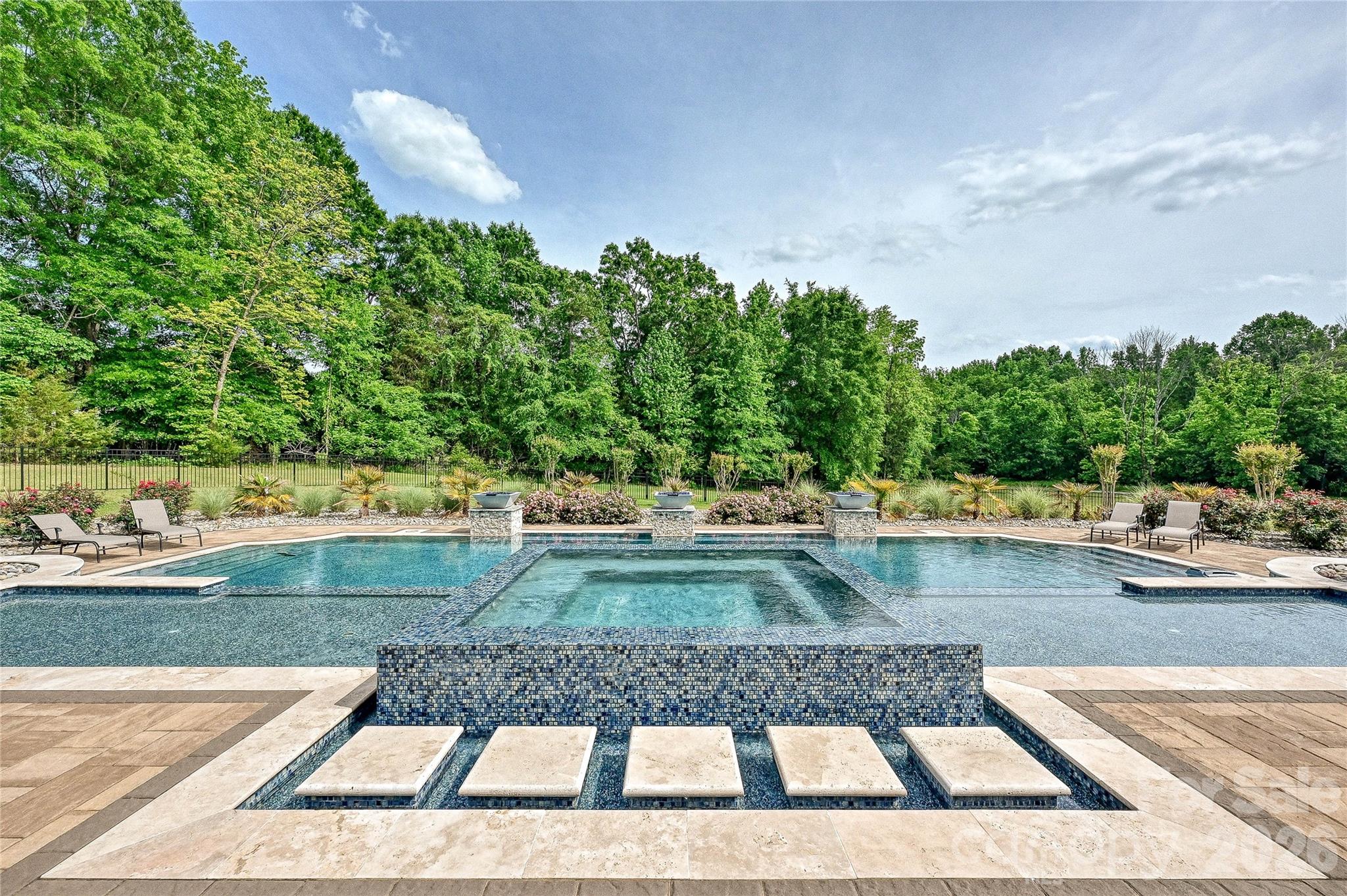 1430 Rosehill Drive — Waxhaw