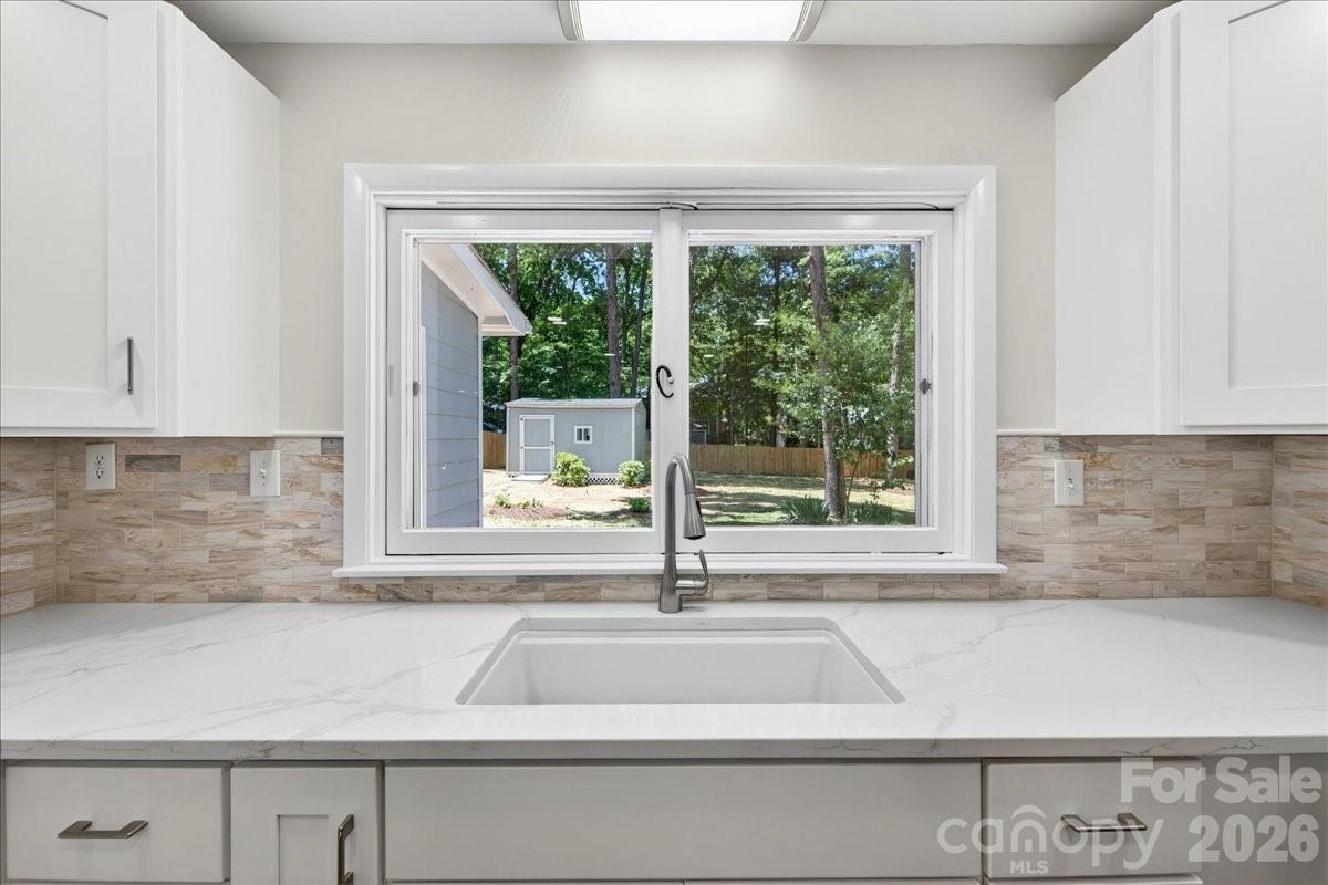 6018 Donegal Drive — Charlotte