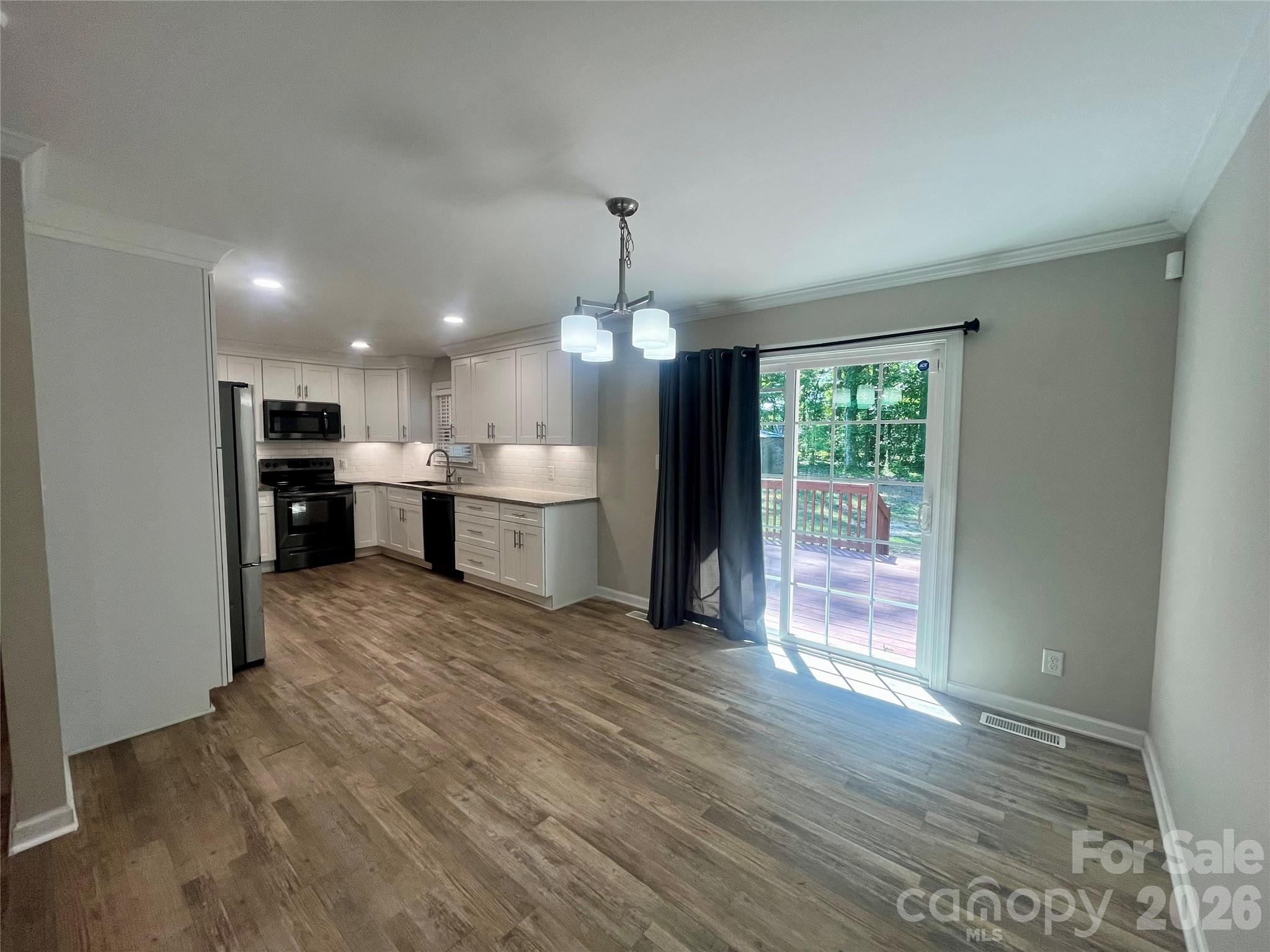 5637 Trotter Country Road — Archdale