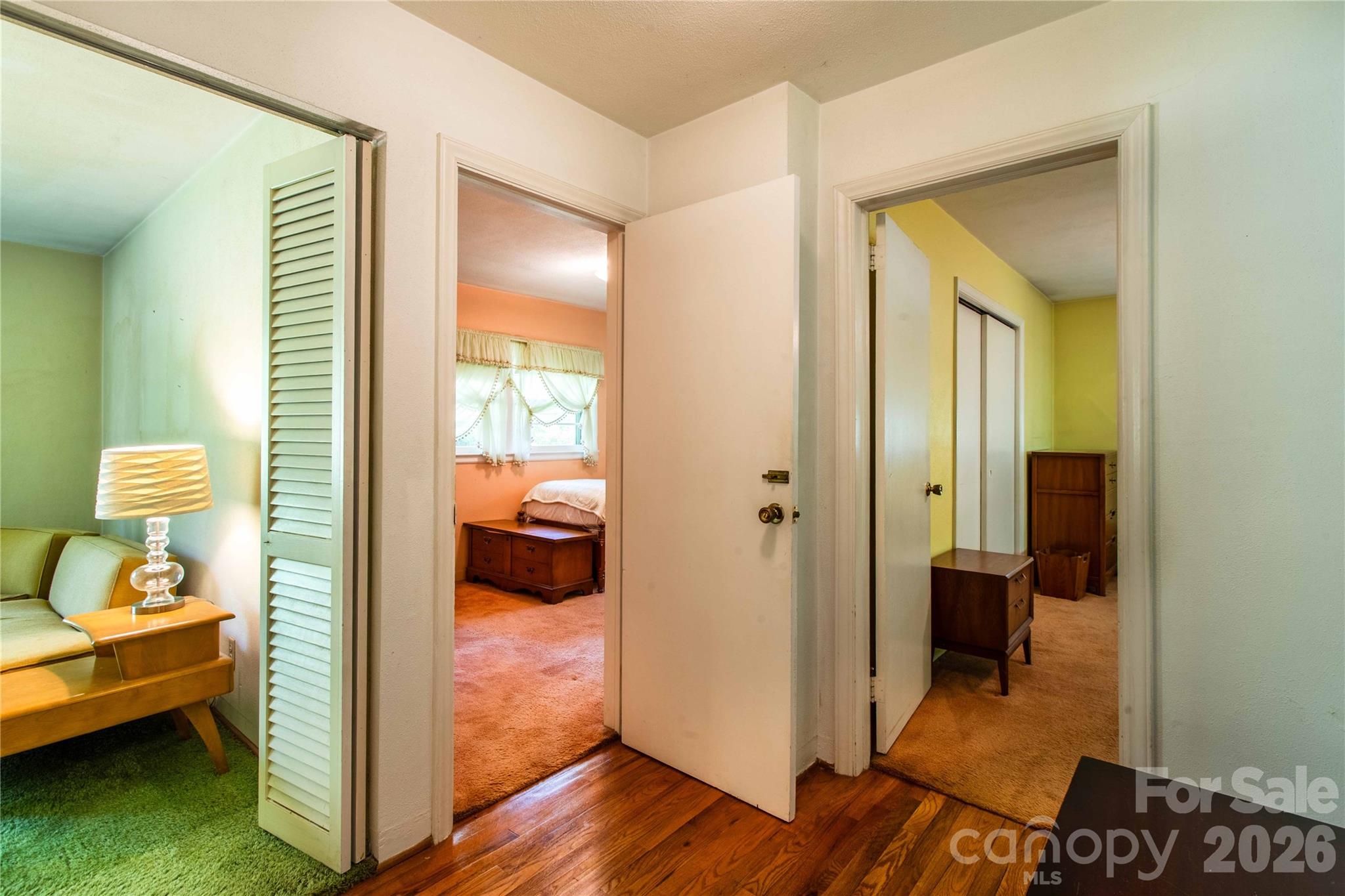 3004 Kanuga Road — Hendersonville