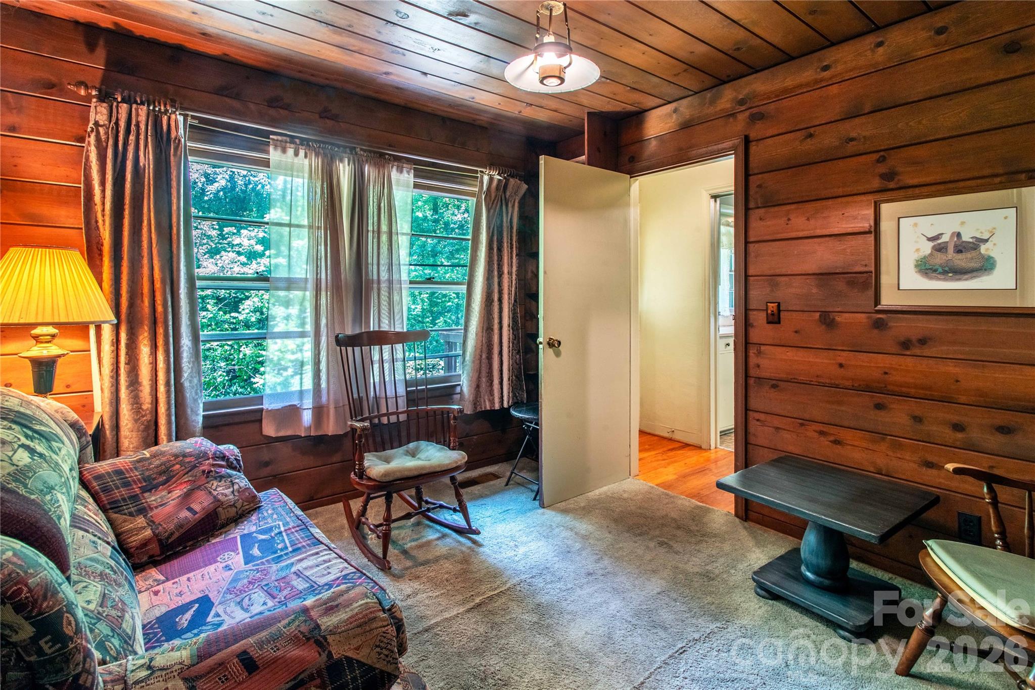 3004 Kanuga Road — Hendersonville