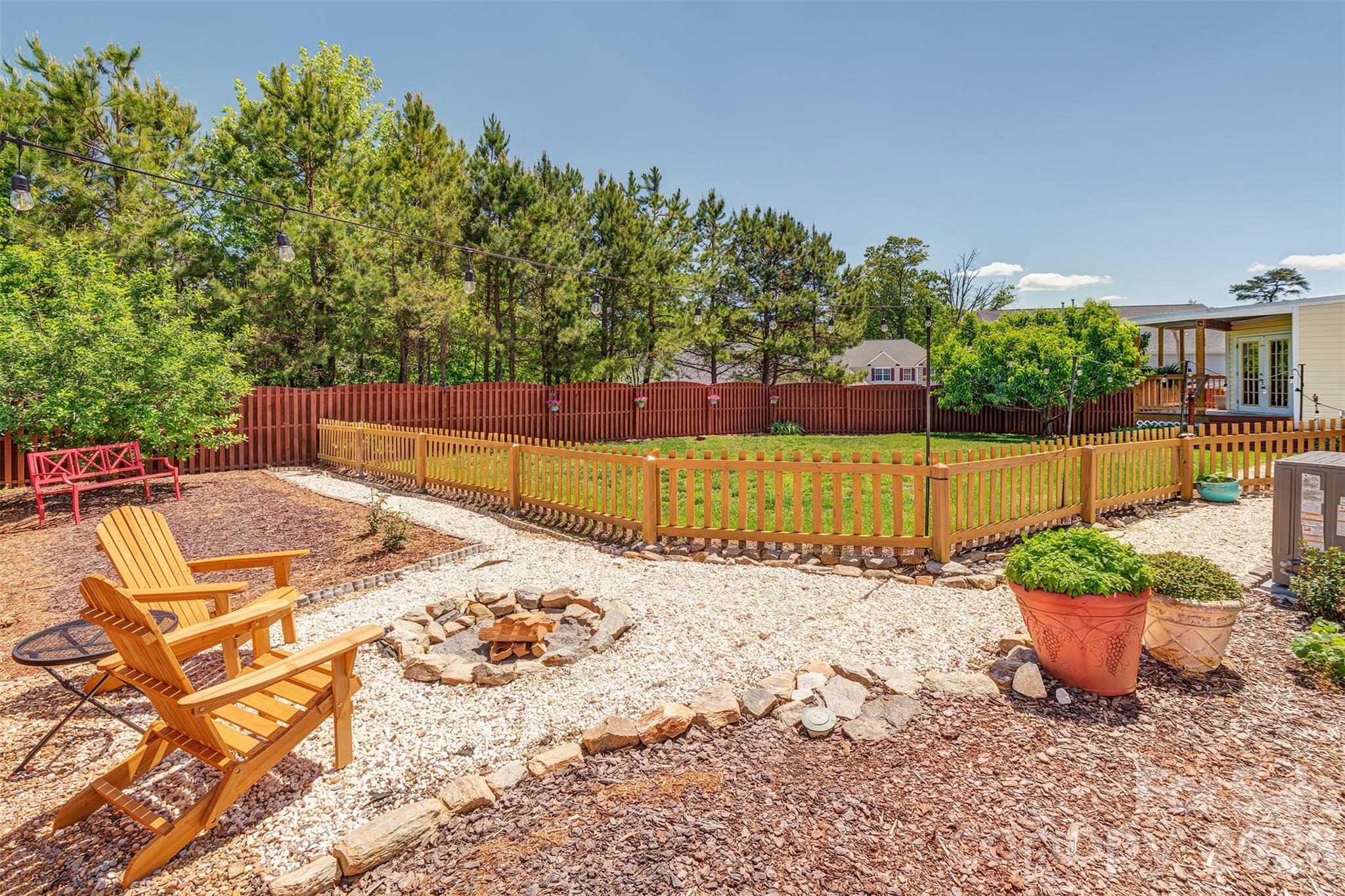 7 Breyerton Court — Asheville