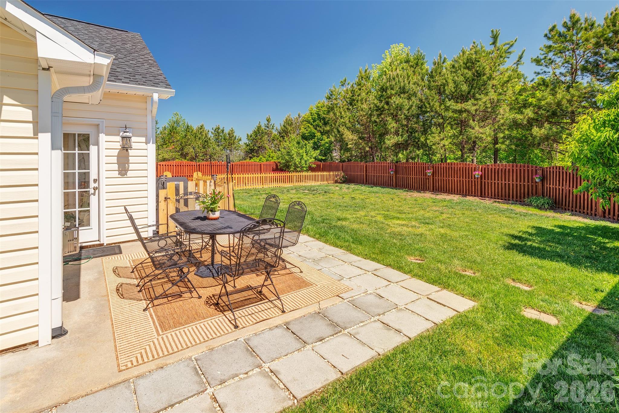 7 Breyerton Court — Asheville