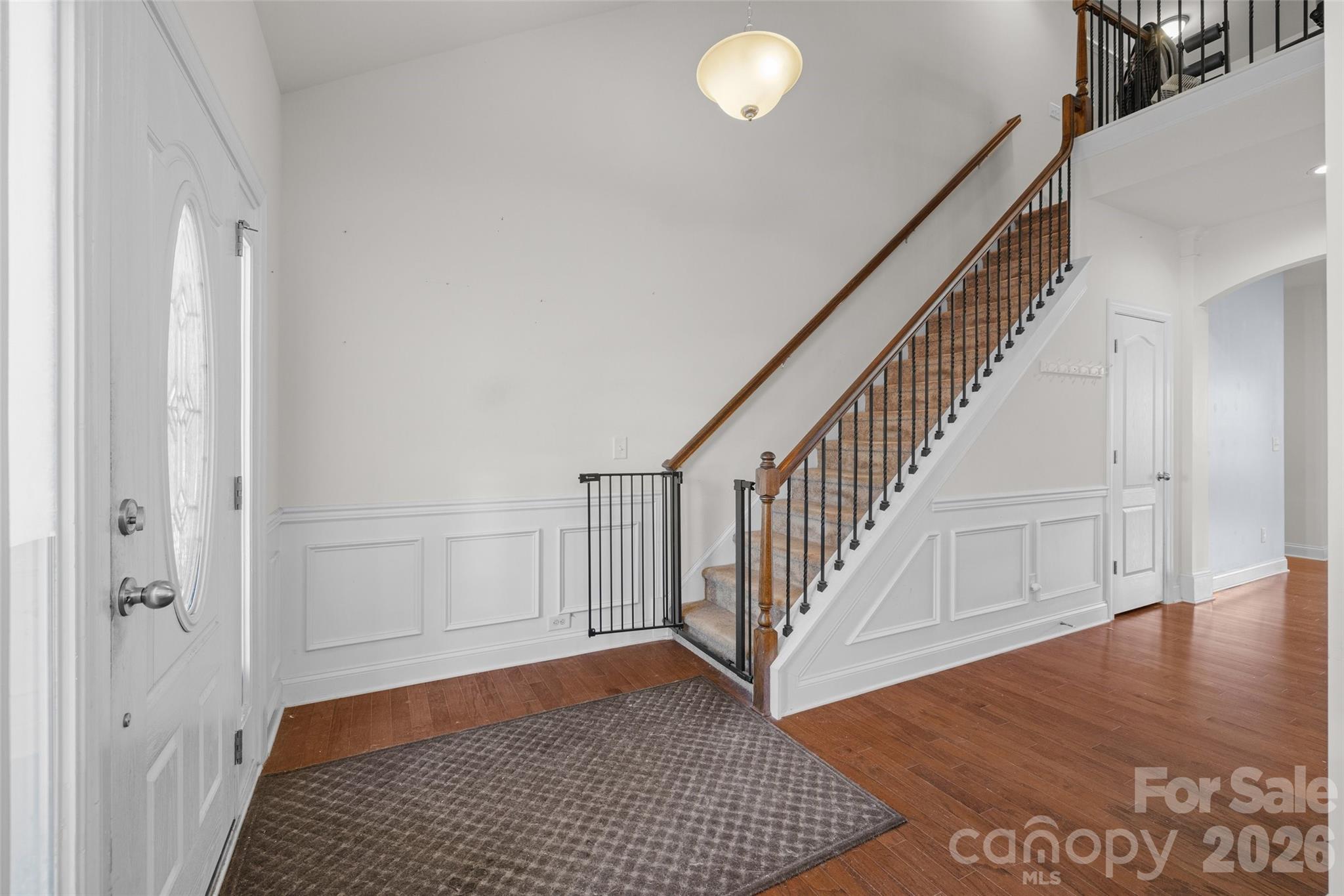 578 Daventry Court — Clover