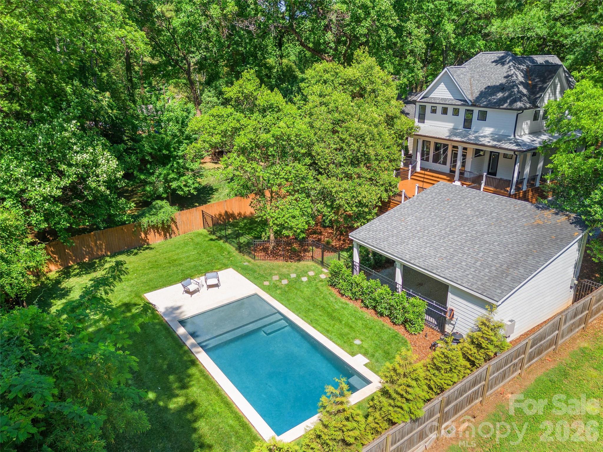 2131 Eaton Road — Charlotte