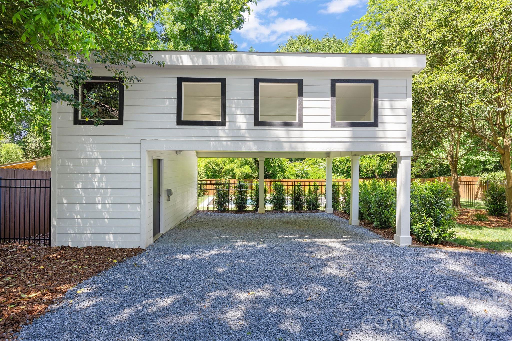 2131 Eaton Road — Charlotte