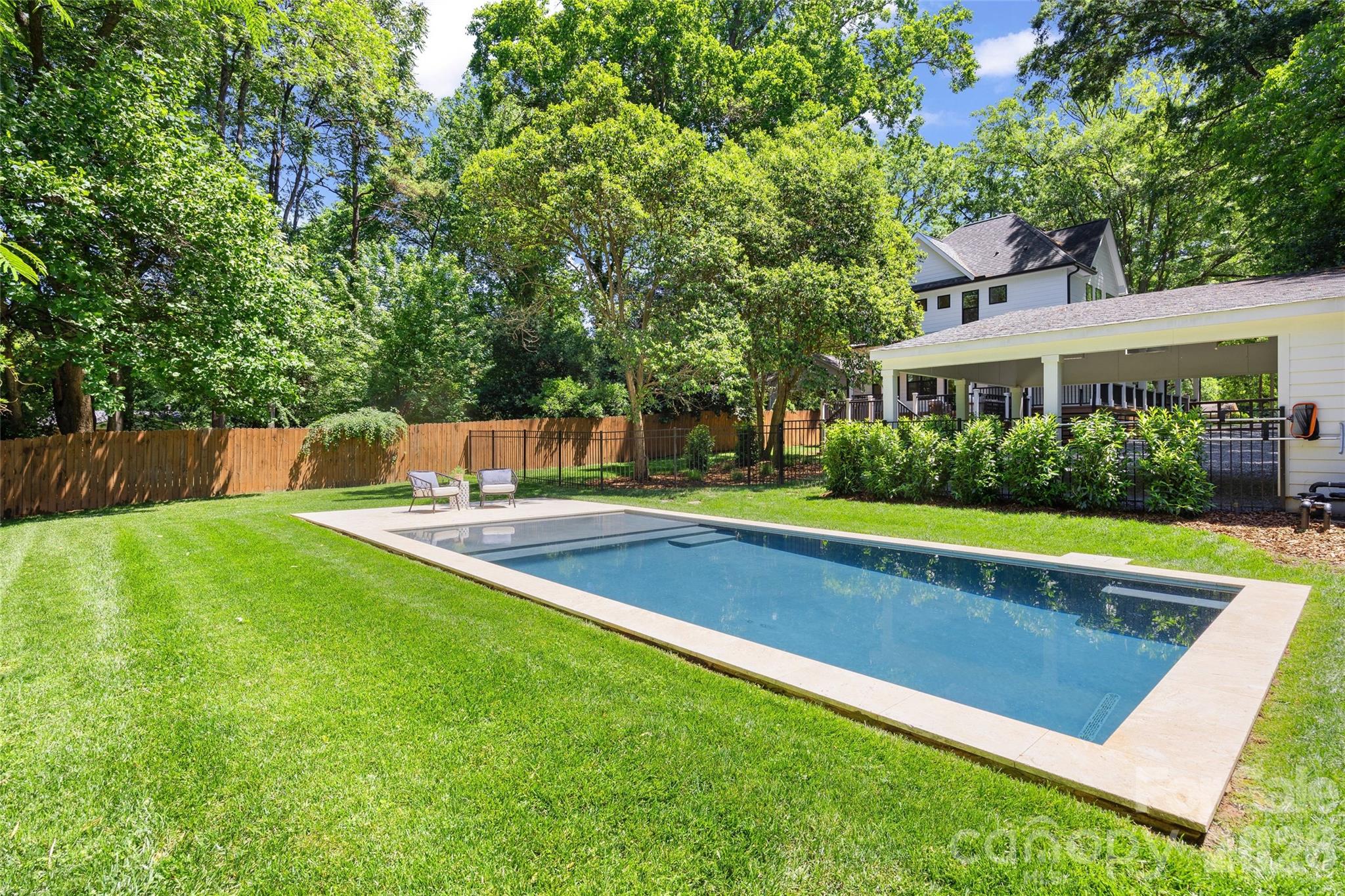 2131 Eaton Road — Charlotte