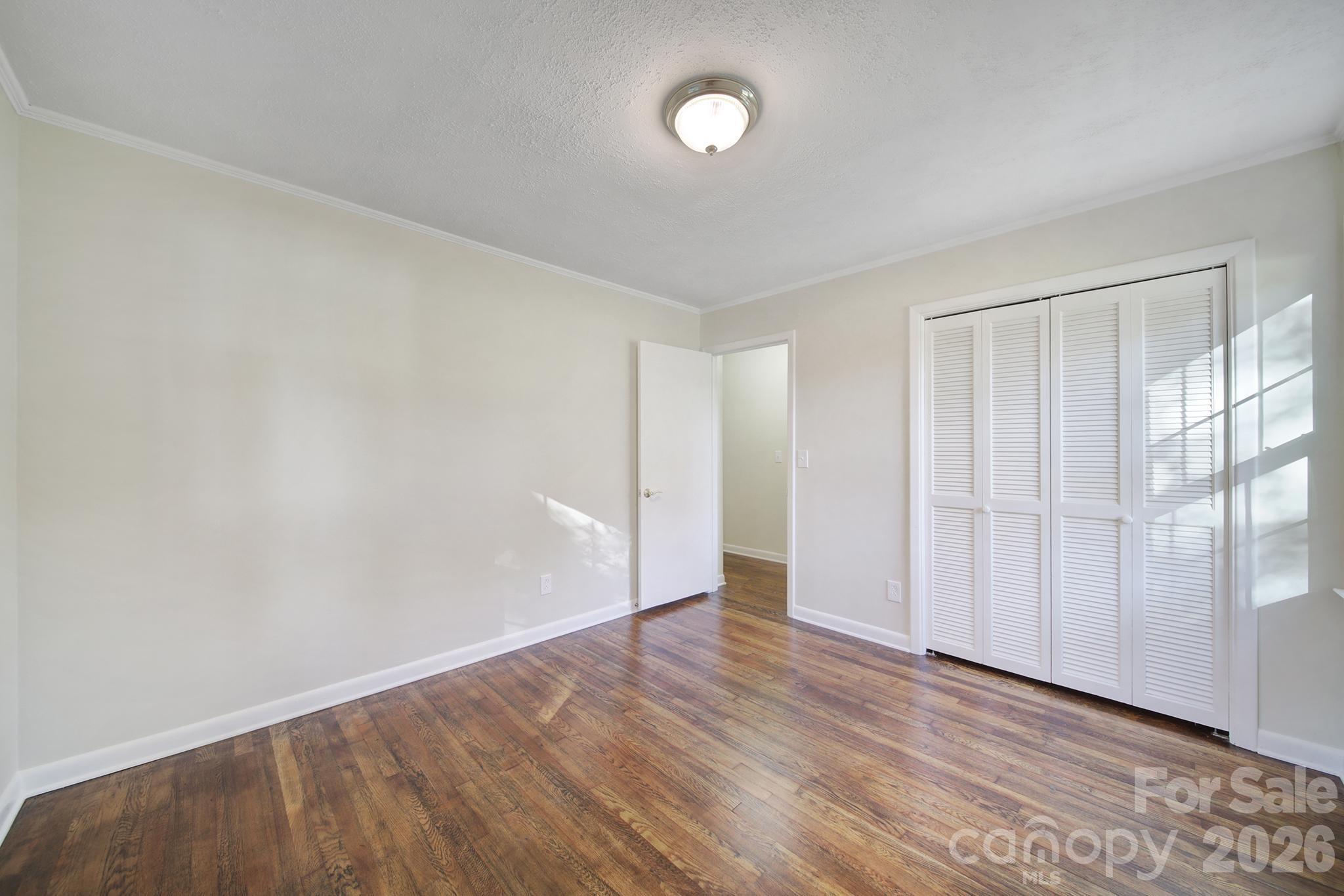 3987 Taxahaw Road — Lancaster