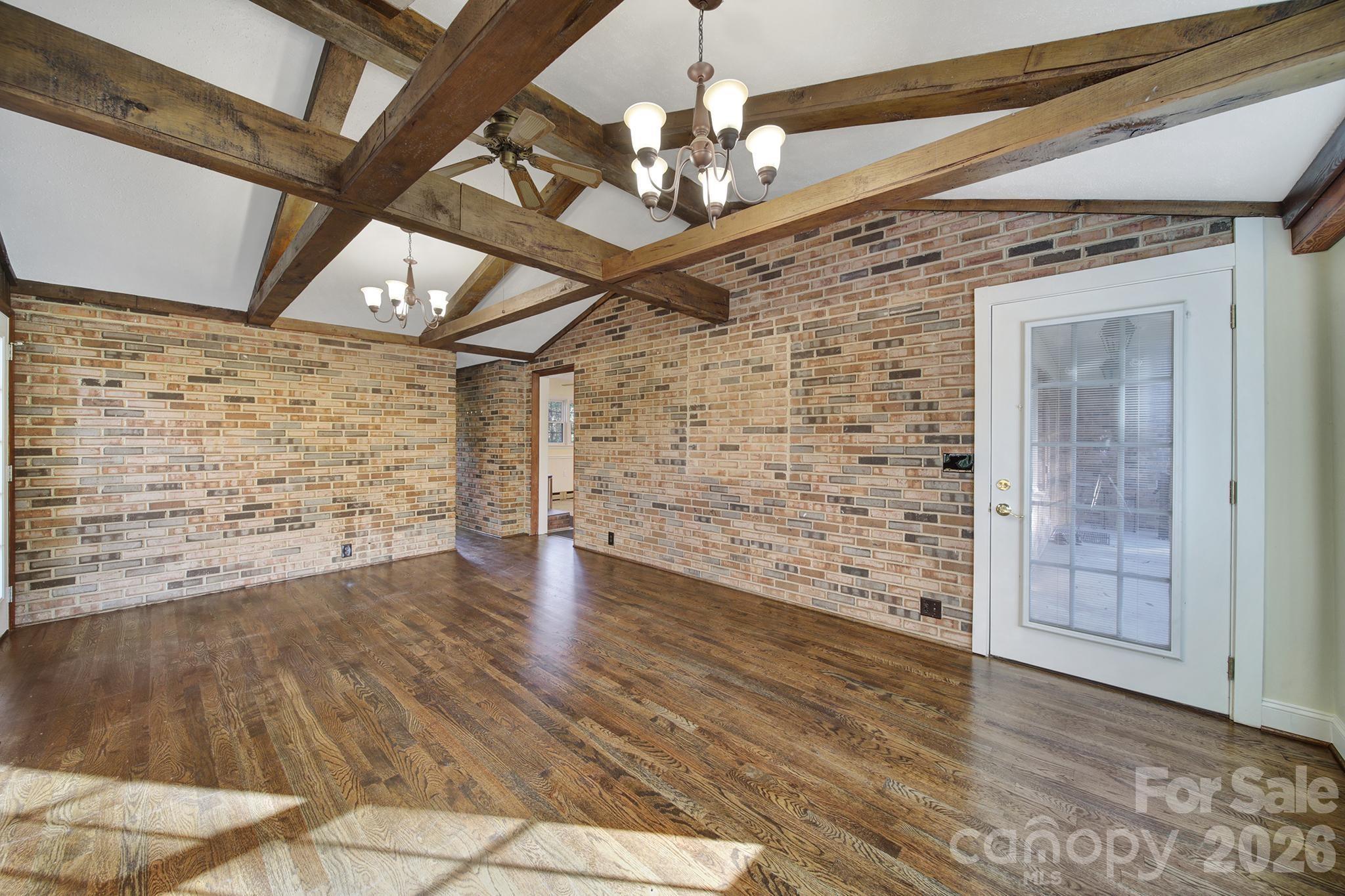 3987 Taxahaw Road — Lancaster