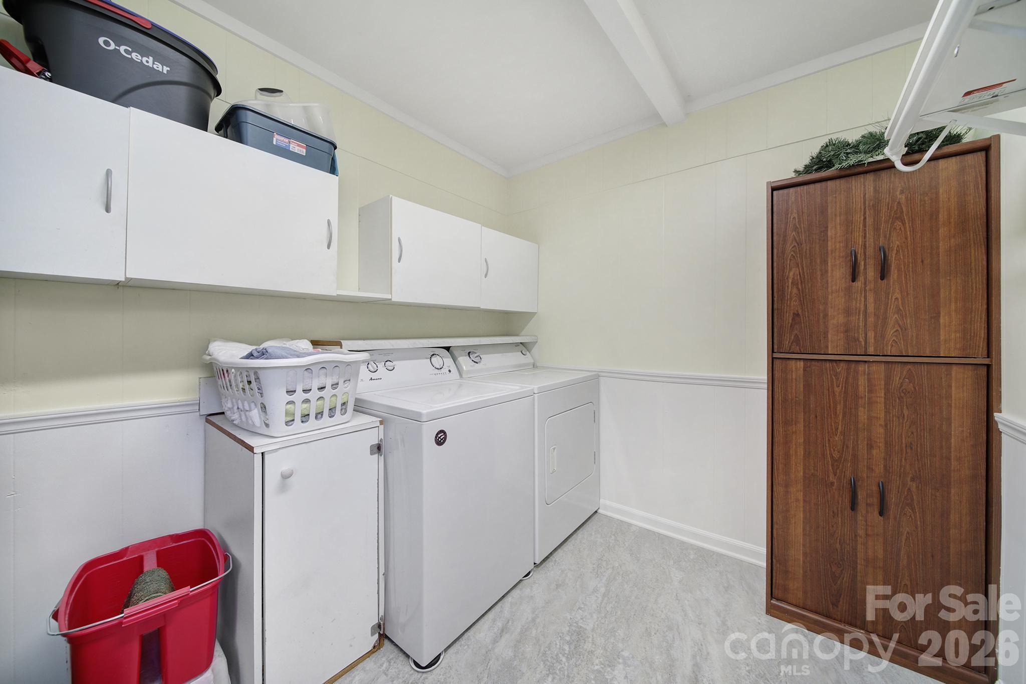 3987 Taxahaw Road — Lancaster