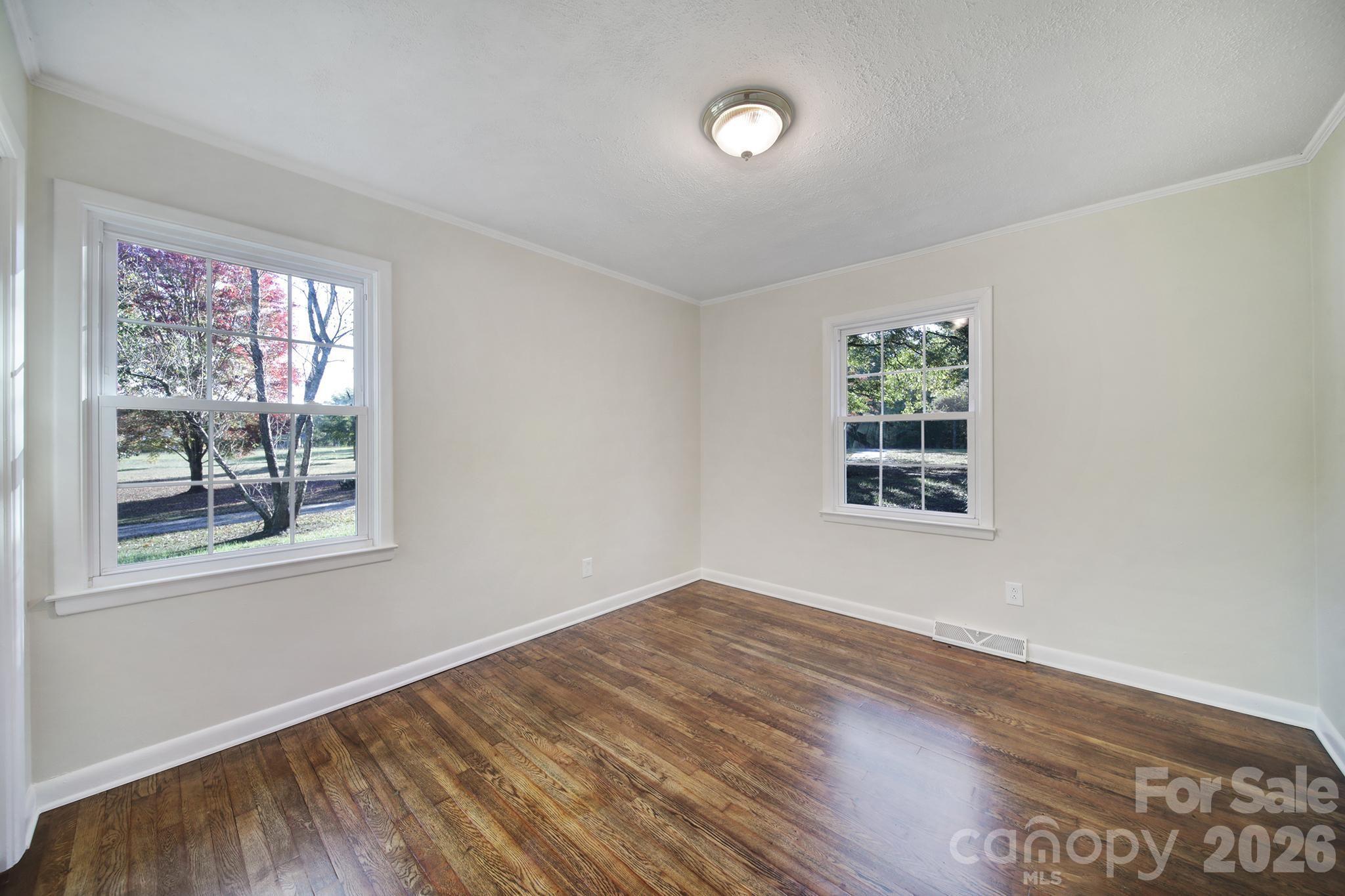 3987 Taxahaw Road — Lancaster