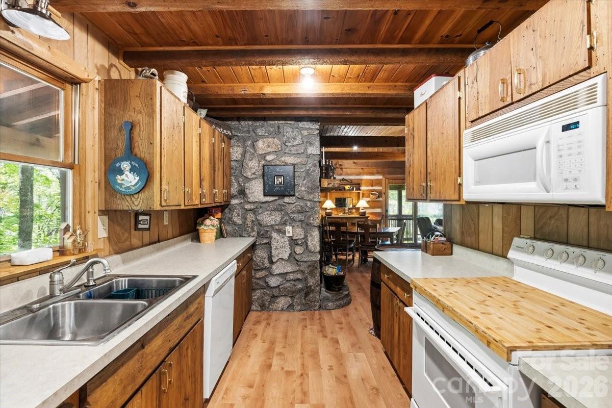 524 McDaris Loop Drive #179/180 — Mars Hill
