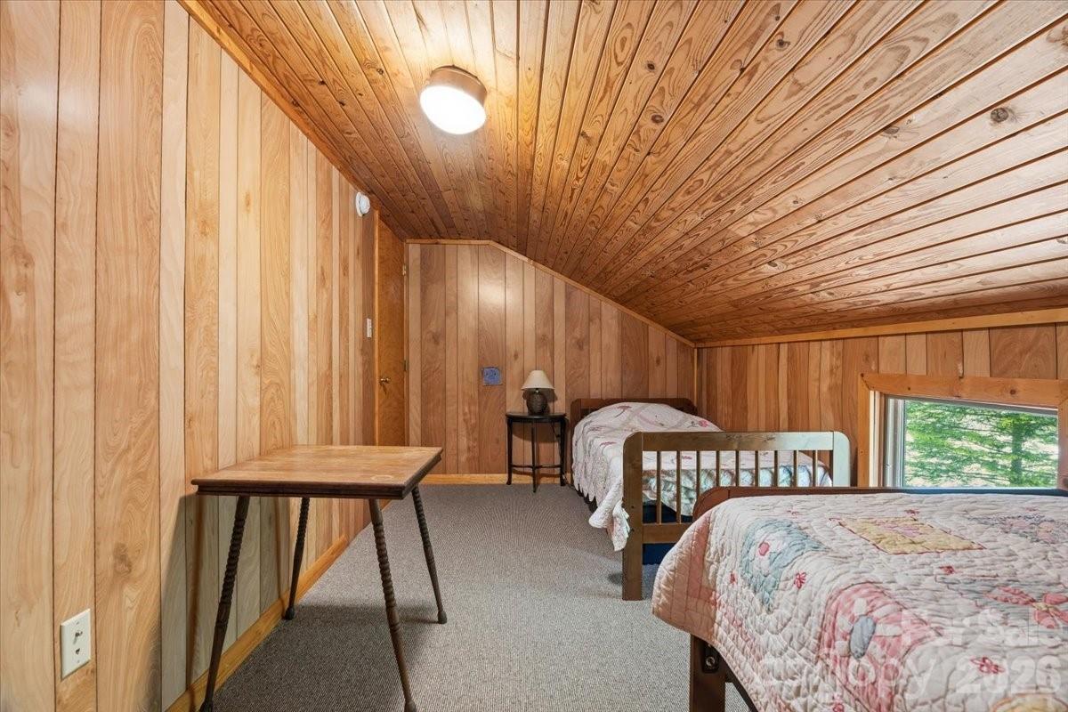 524 McDaris Loop Drive #179/180 — Mars Hill