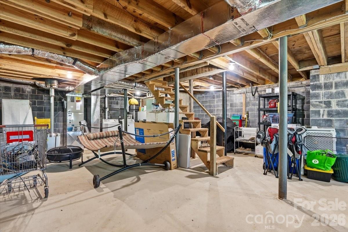 524 McDaris Loop Drive #179/180 — Mars Hill