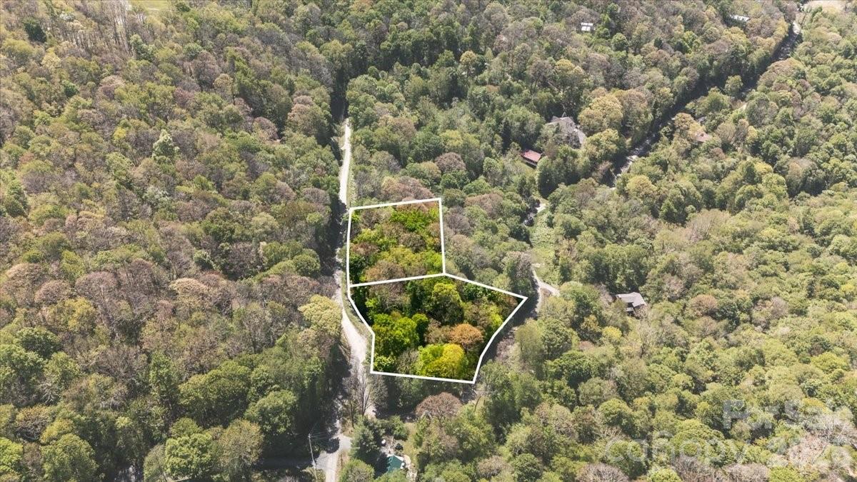 524 McDaris Loop Drive #179/180 — Mars Hill