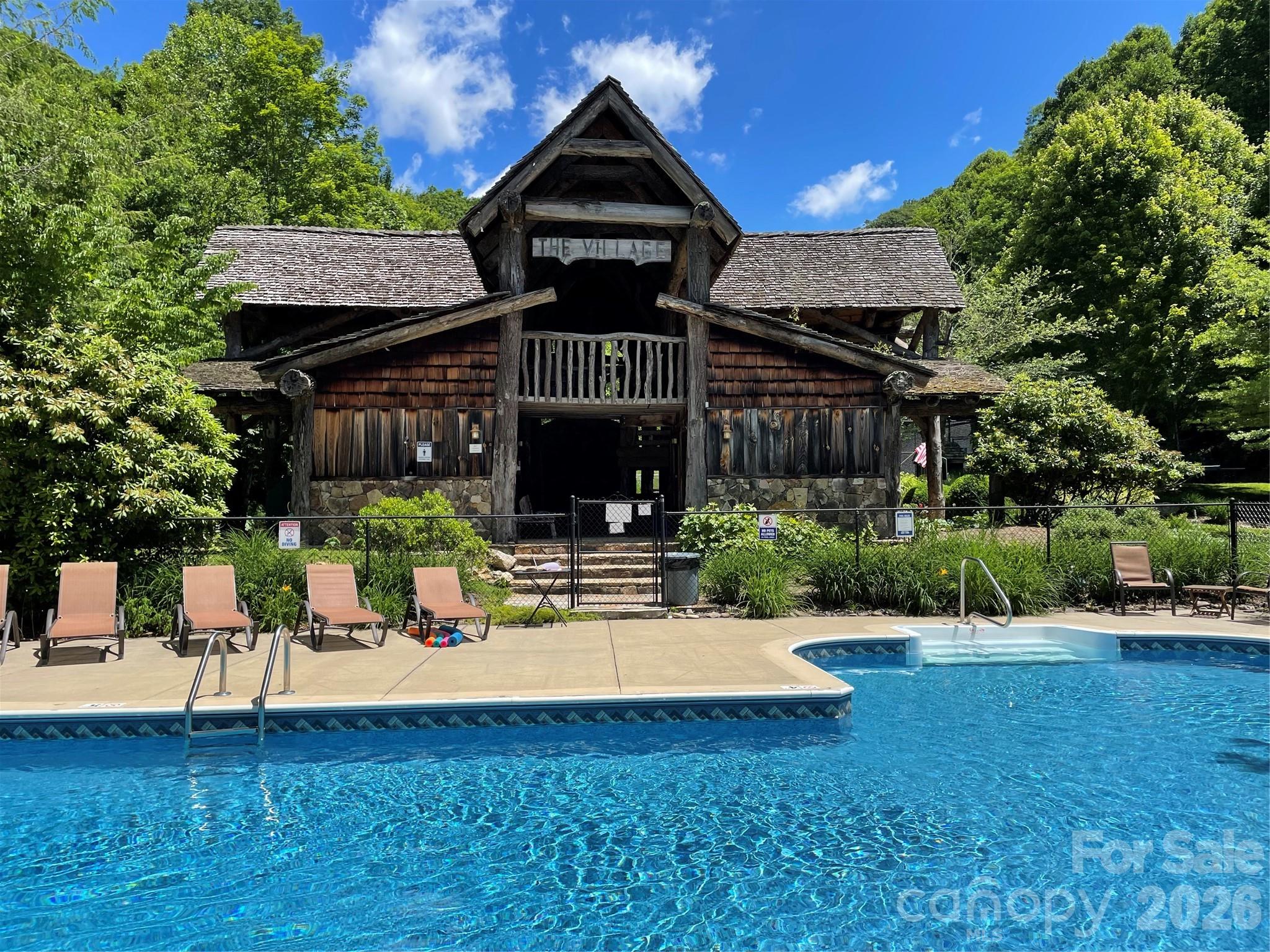 524 McDaris Loop Drive #179/180 — Mars Hill