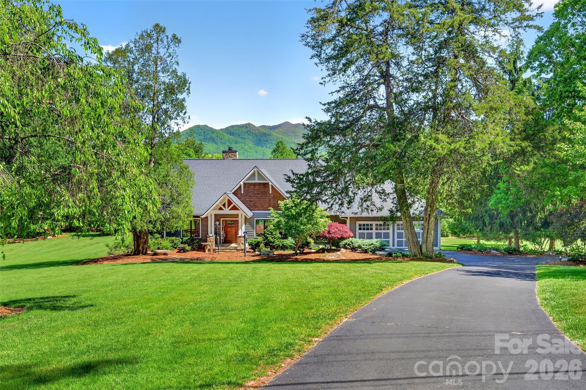 120 Old Lakey Gap Road — Black Mountain