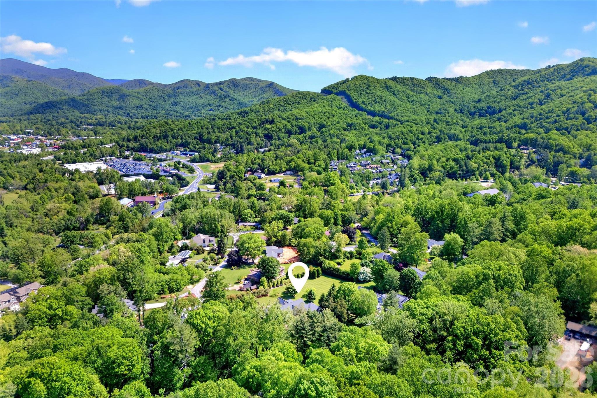 120 Old Lakey Gap Road — Black Mountain
