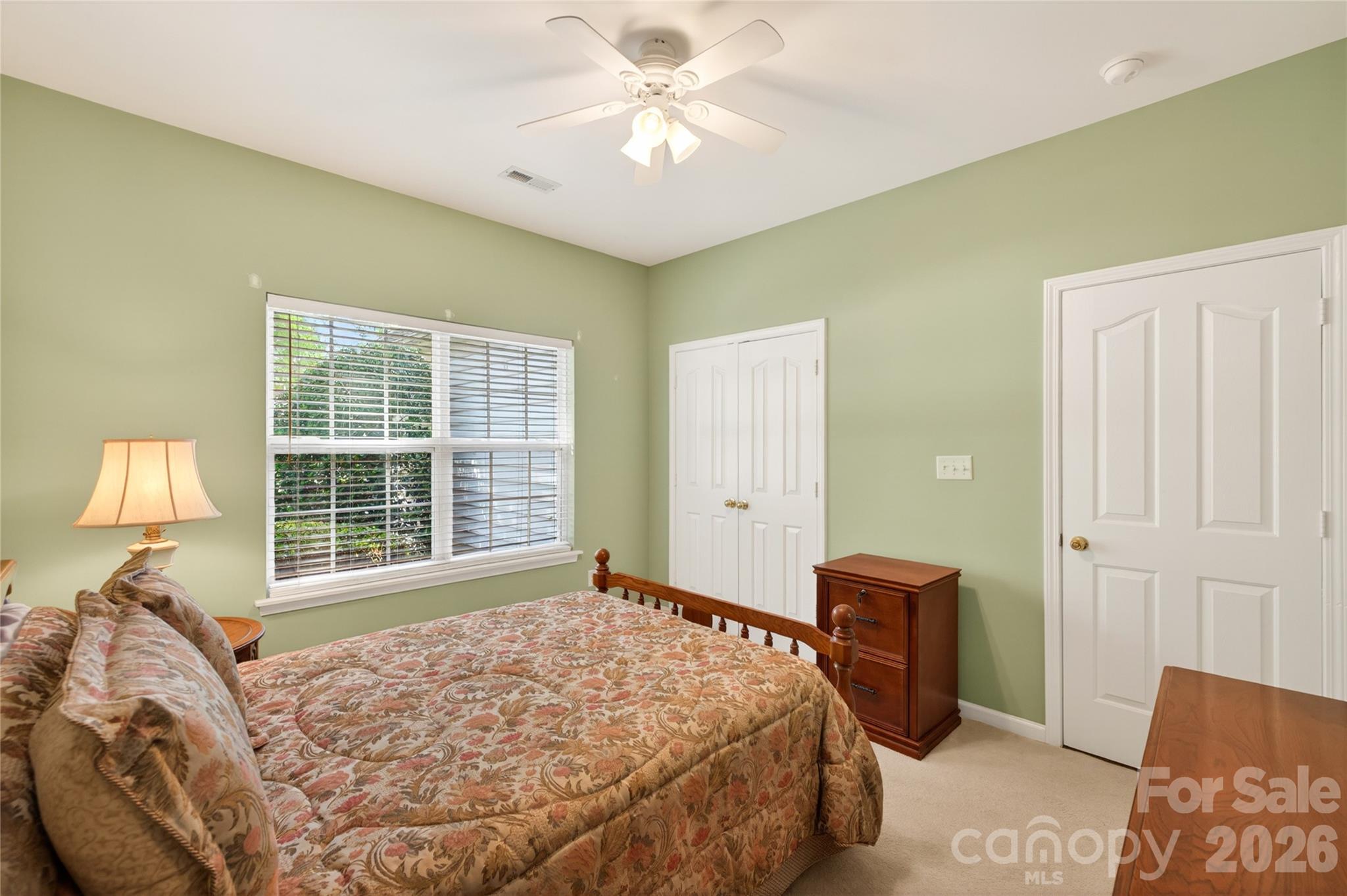 1918 Weighmont Court — Charlotte