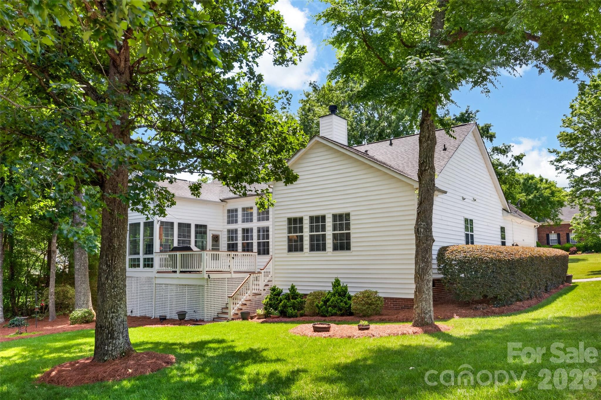 1918 Weighmont Court — Charlotte