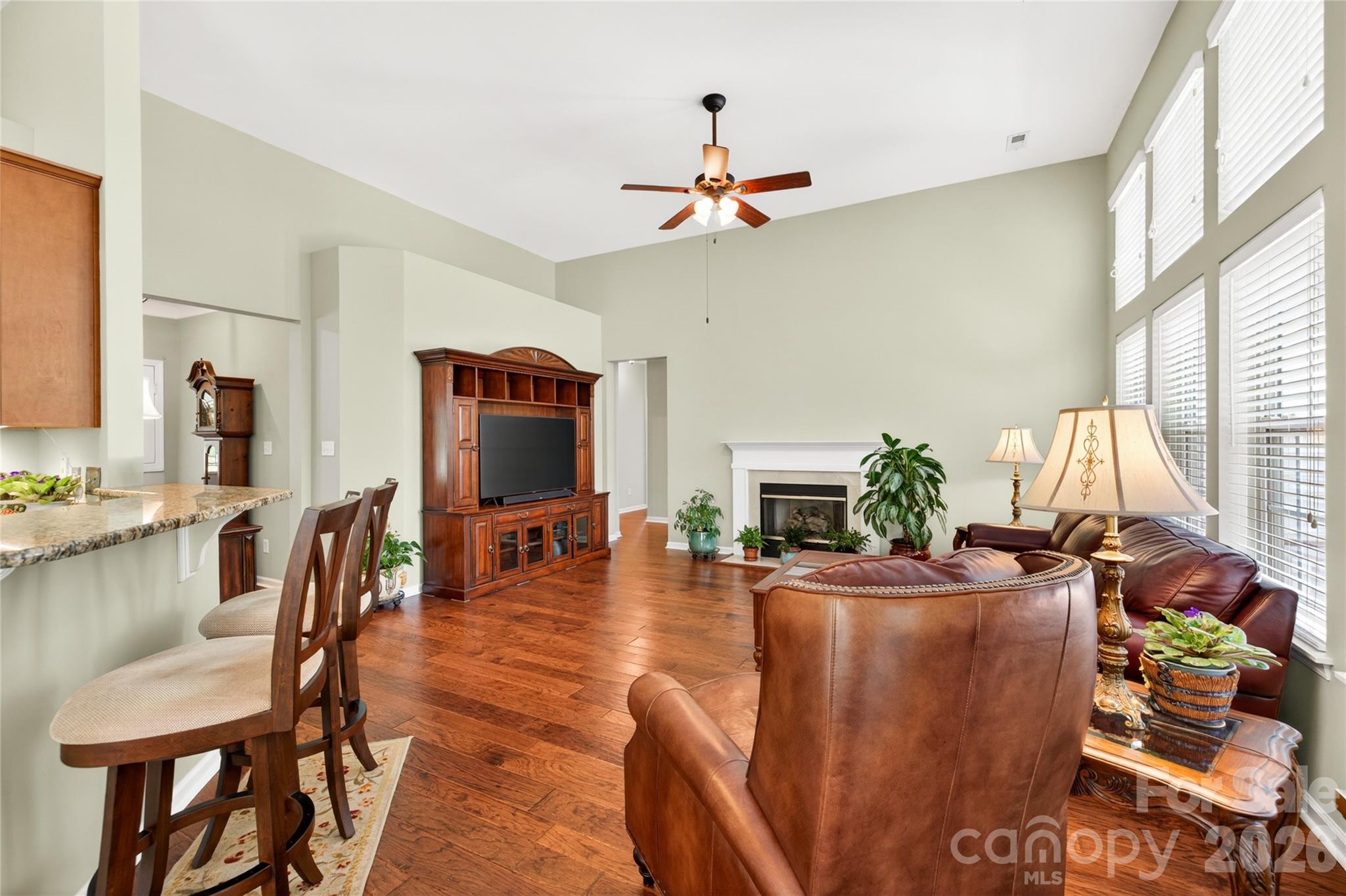 1918 Weighmont Court — Charlotte