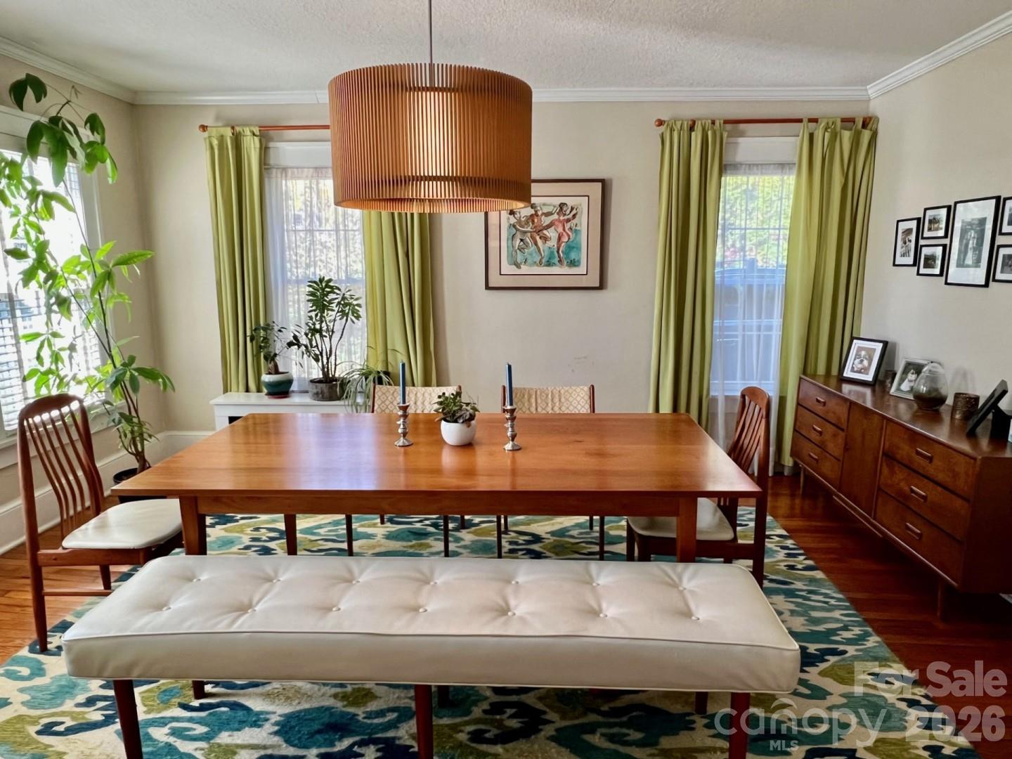 8 Colonial Place — Asheville