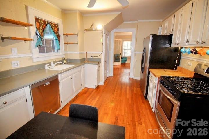 8 Colonial Place — Asheville